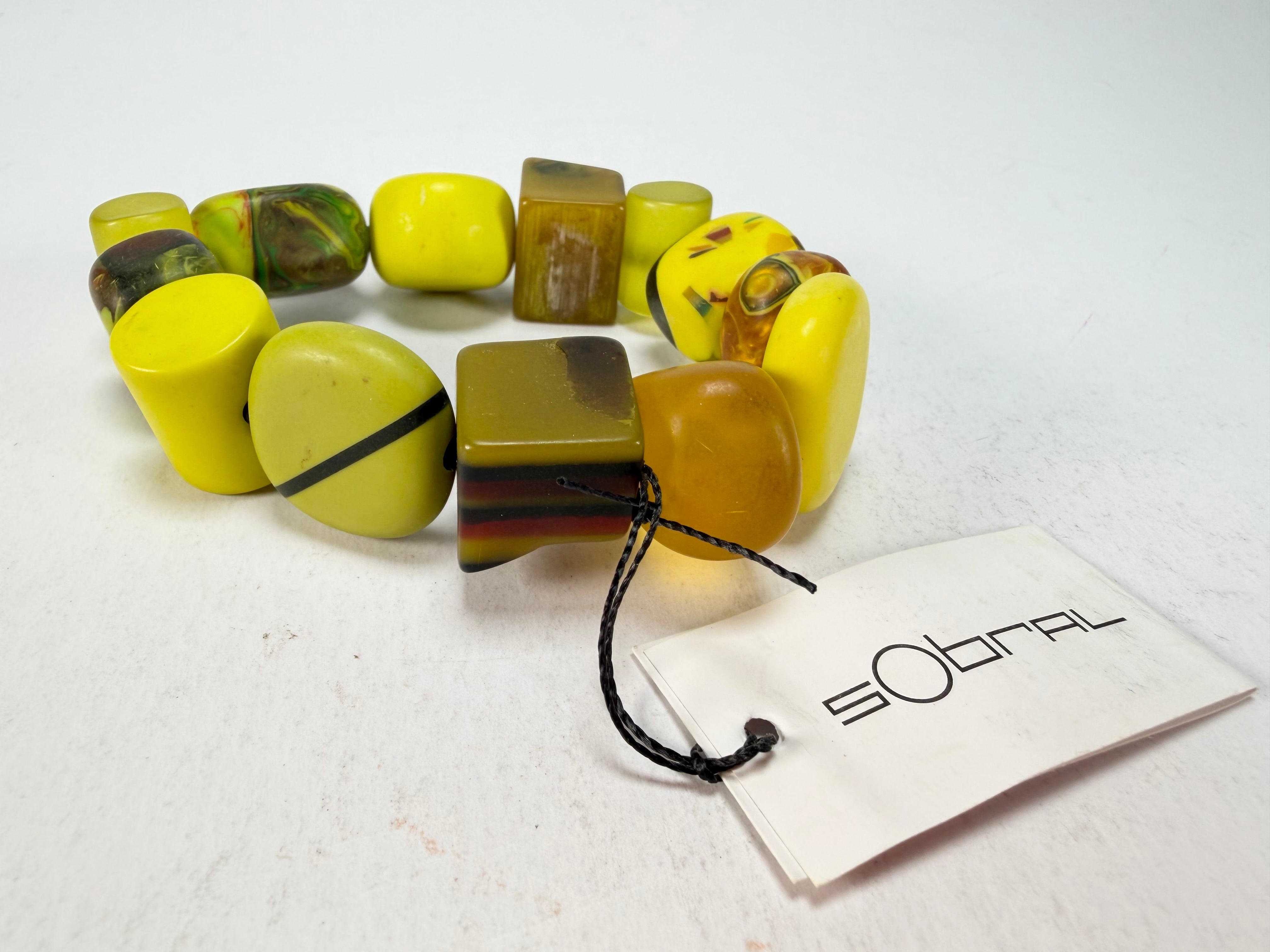 Sobral - Indiana "Citrino" Green Citrus Mix Elasticated Resin Bracelet ( 000210 )