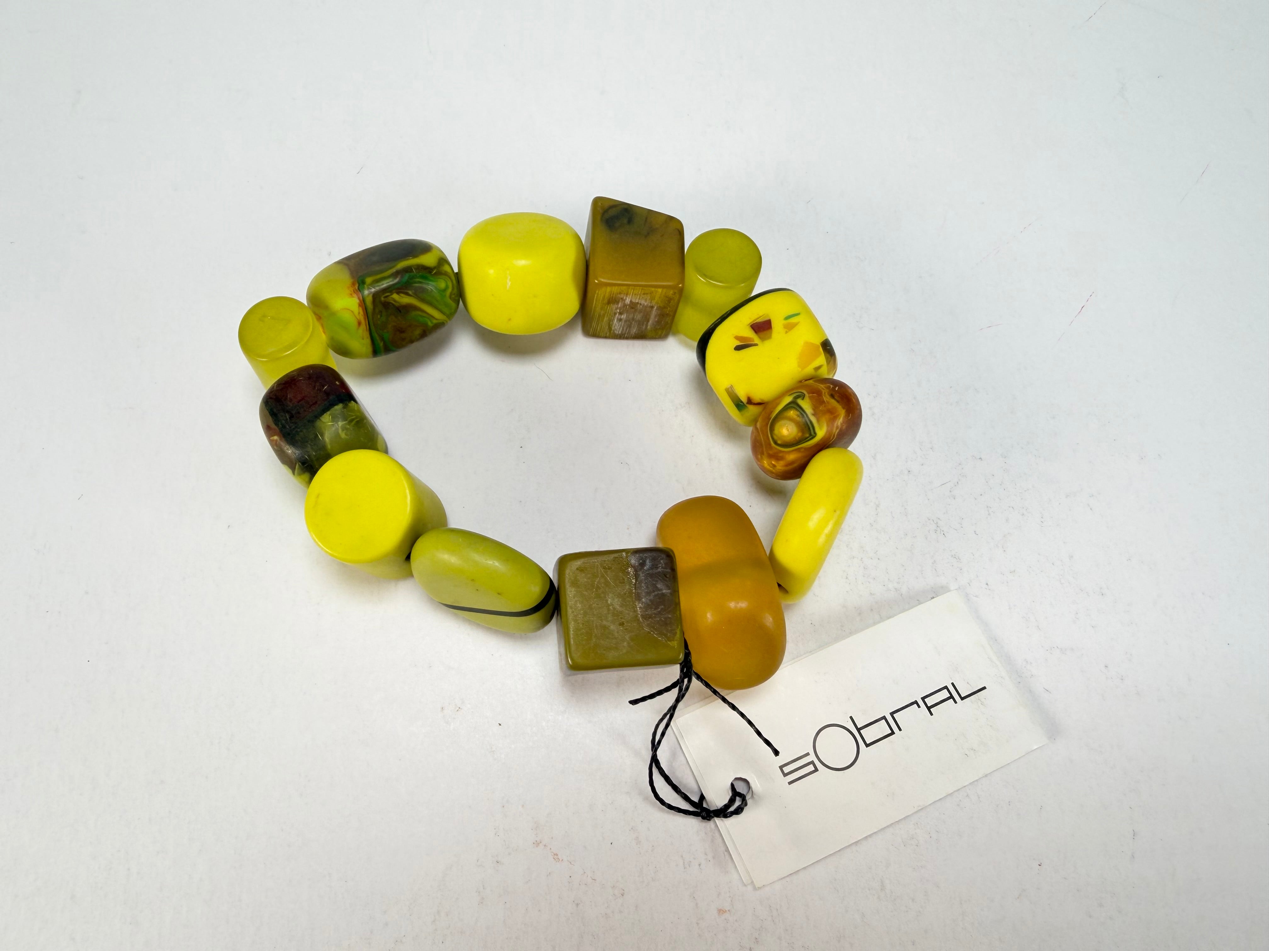 Sobral - Indiana "Citrino" Green Citrus Mix Elasticated Resin Bracelet ( 000210 )