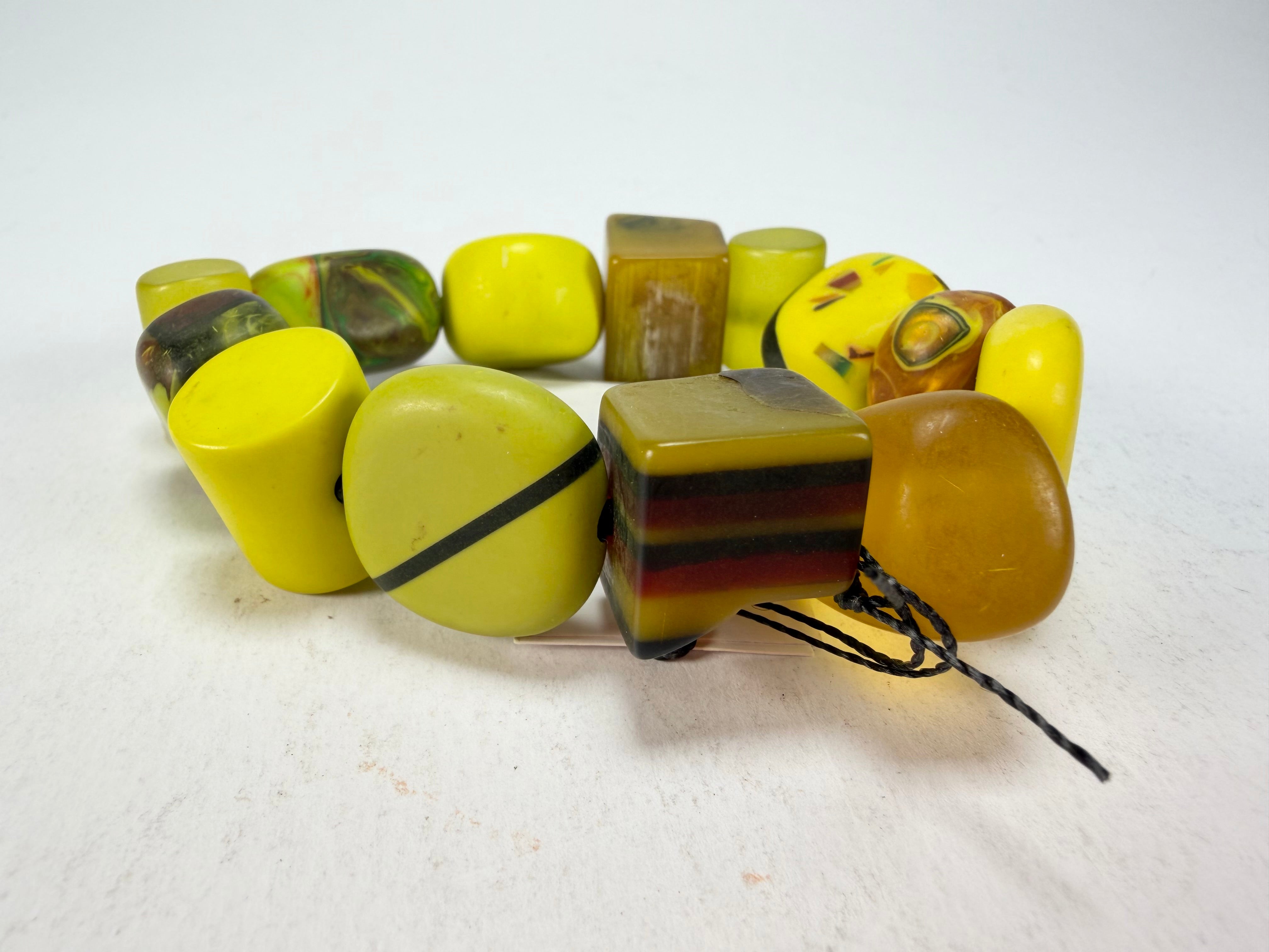 Sobral - Indiana "Citrino" Green Citrus Mix Elasticated Resin Bracelet ( 000210 )