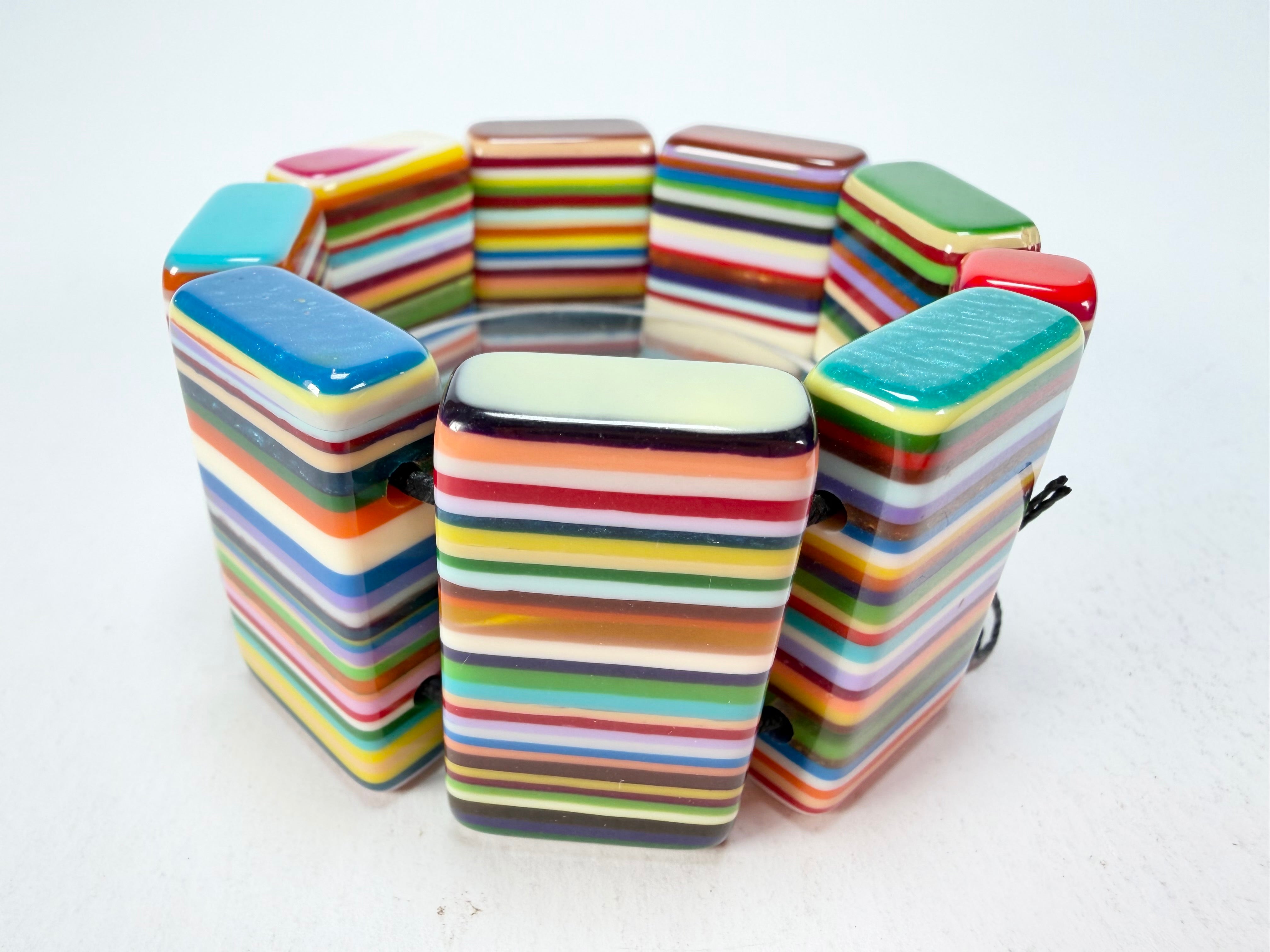 Sobral - Pop Art "8 pçs 1/2" Elasticated Resin Bracelet ( 000376 )
