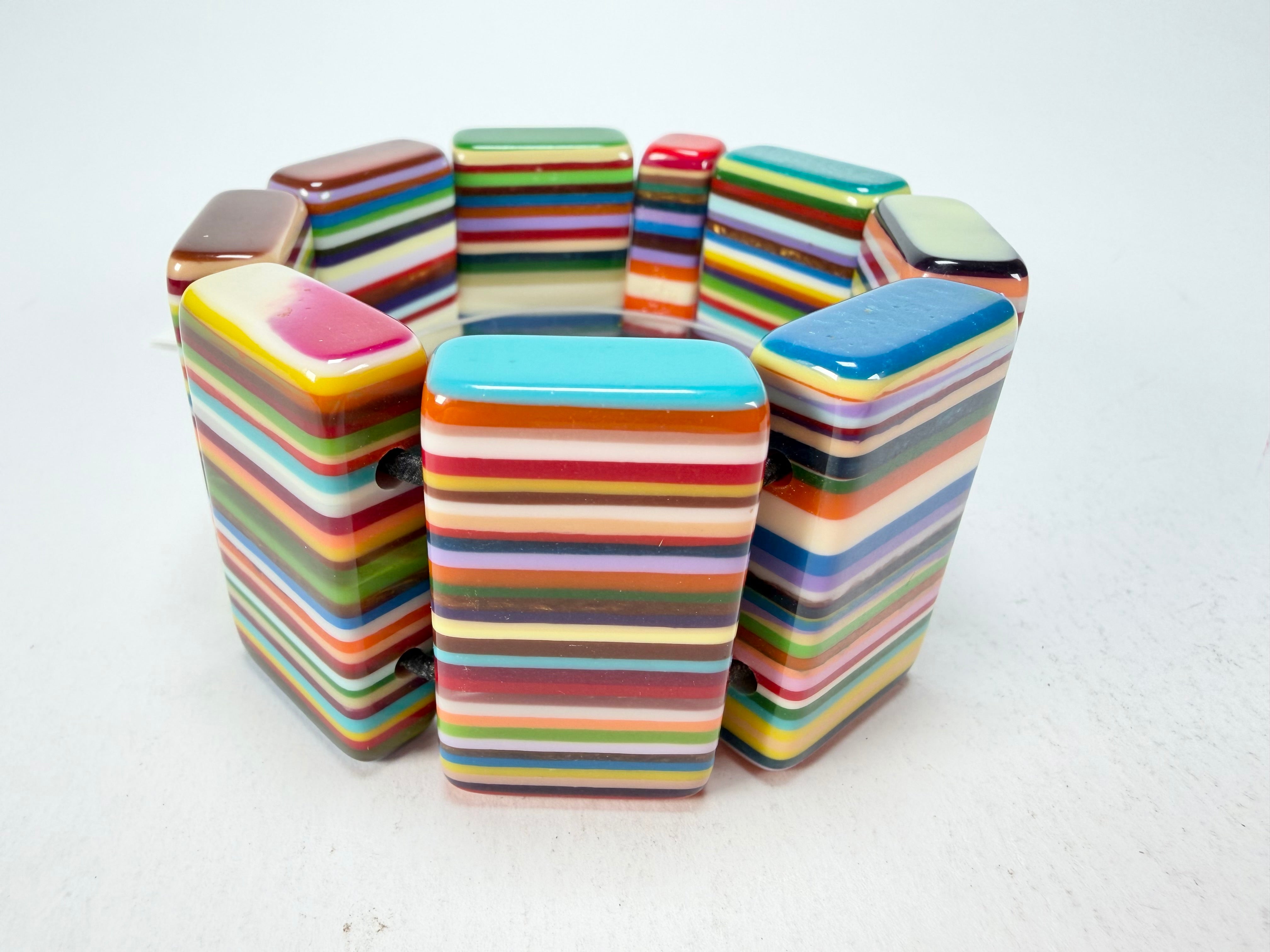 Sobral - Pop Art "8 pçs 1/2" Elasticated Resin Bracelet ( 000376 )