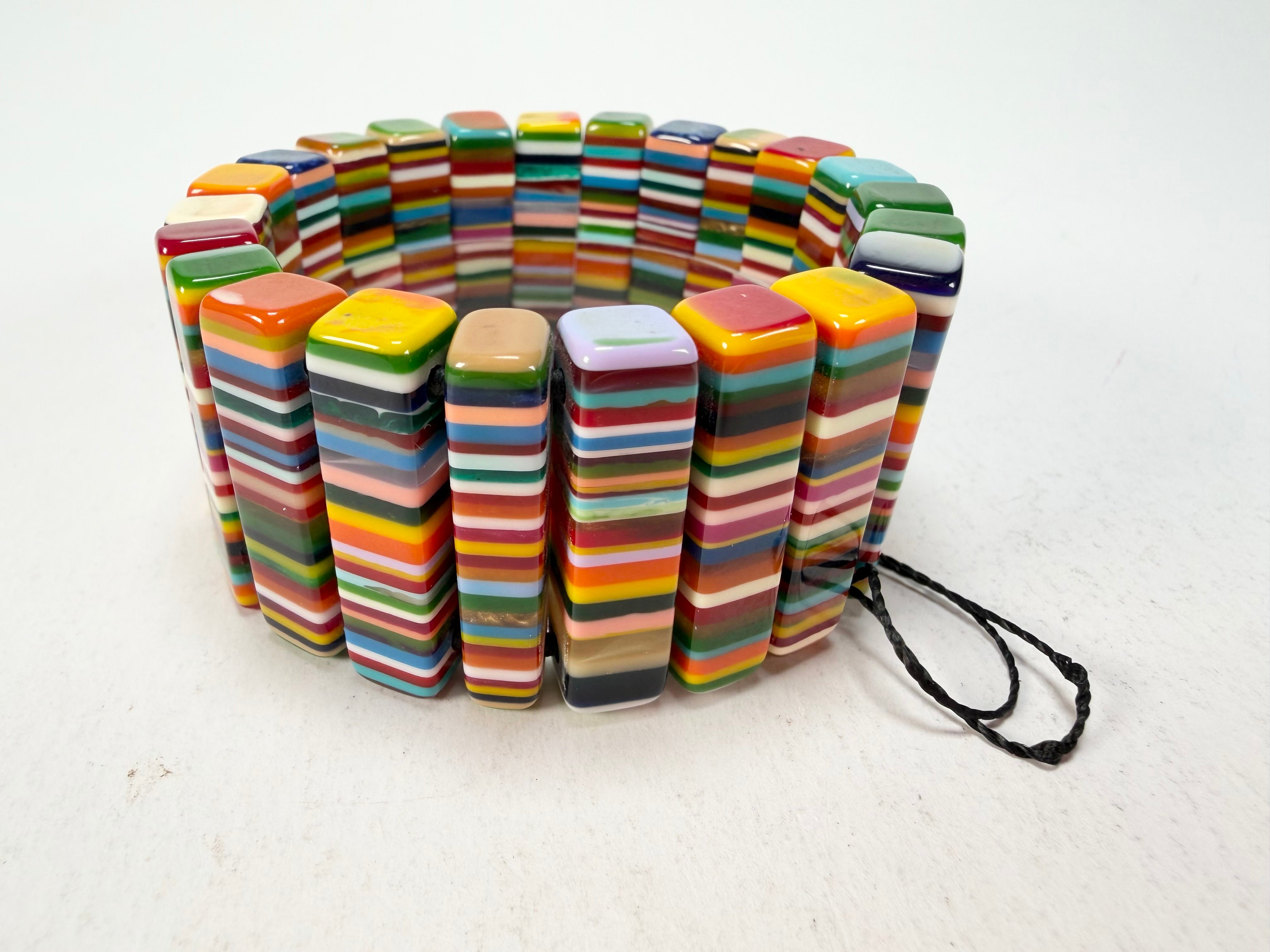 Sobral - Pop Art "Stoc" Elasticated Resin Bracelet ( 004352 )
