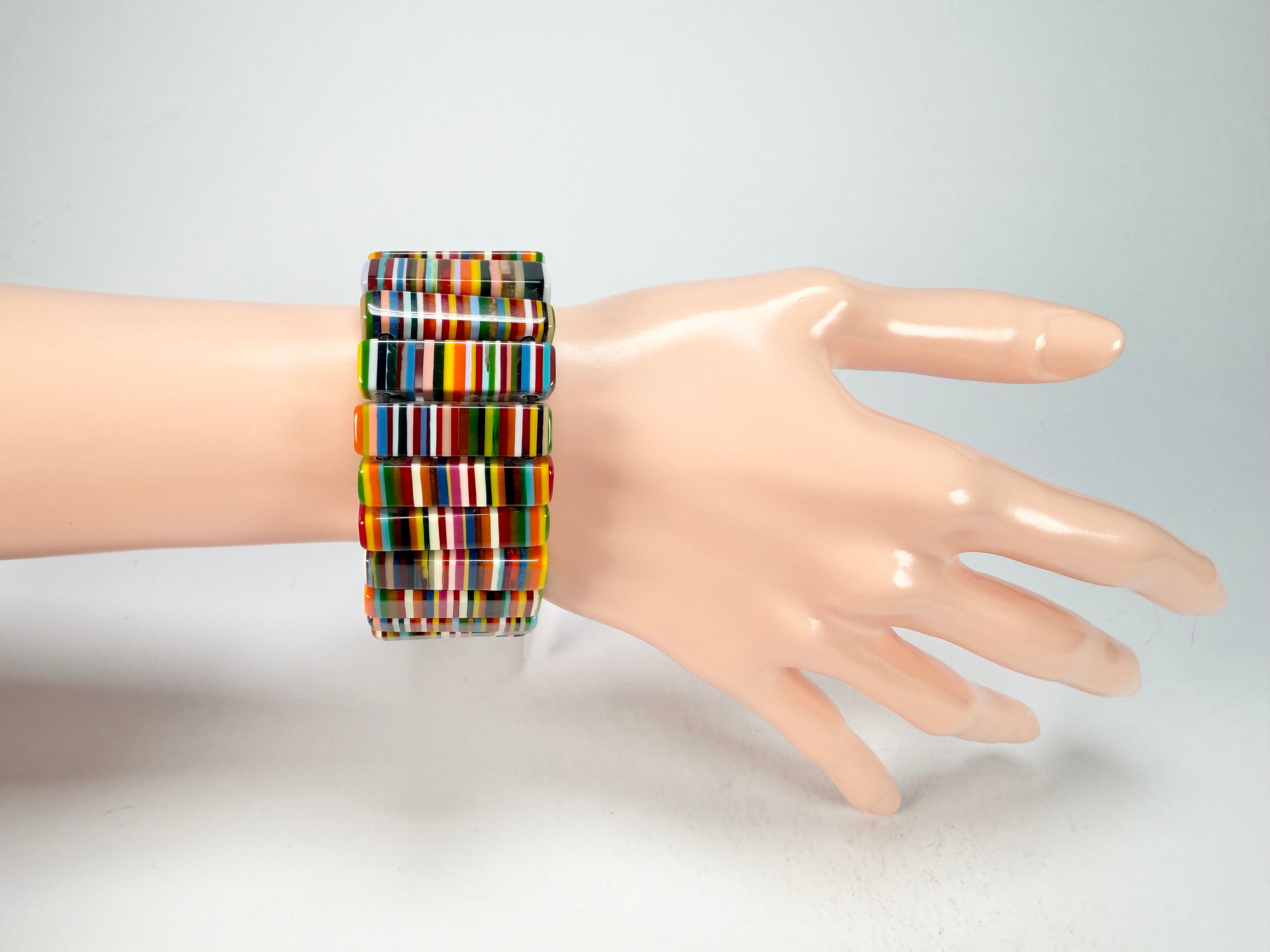 Sobral - Pop Art "Stoc" Elasticated Resin Bracelet ( 004352 )