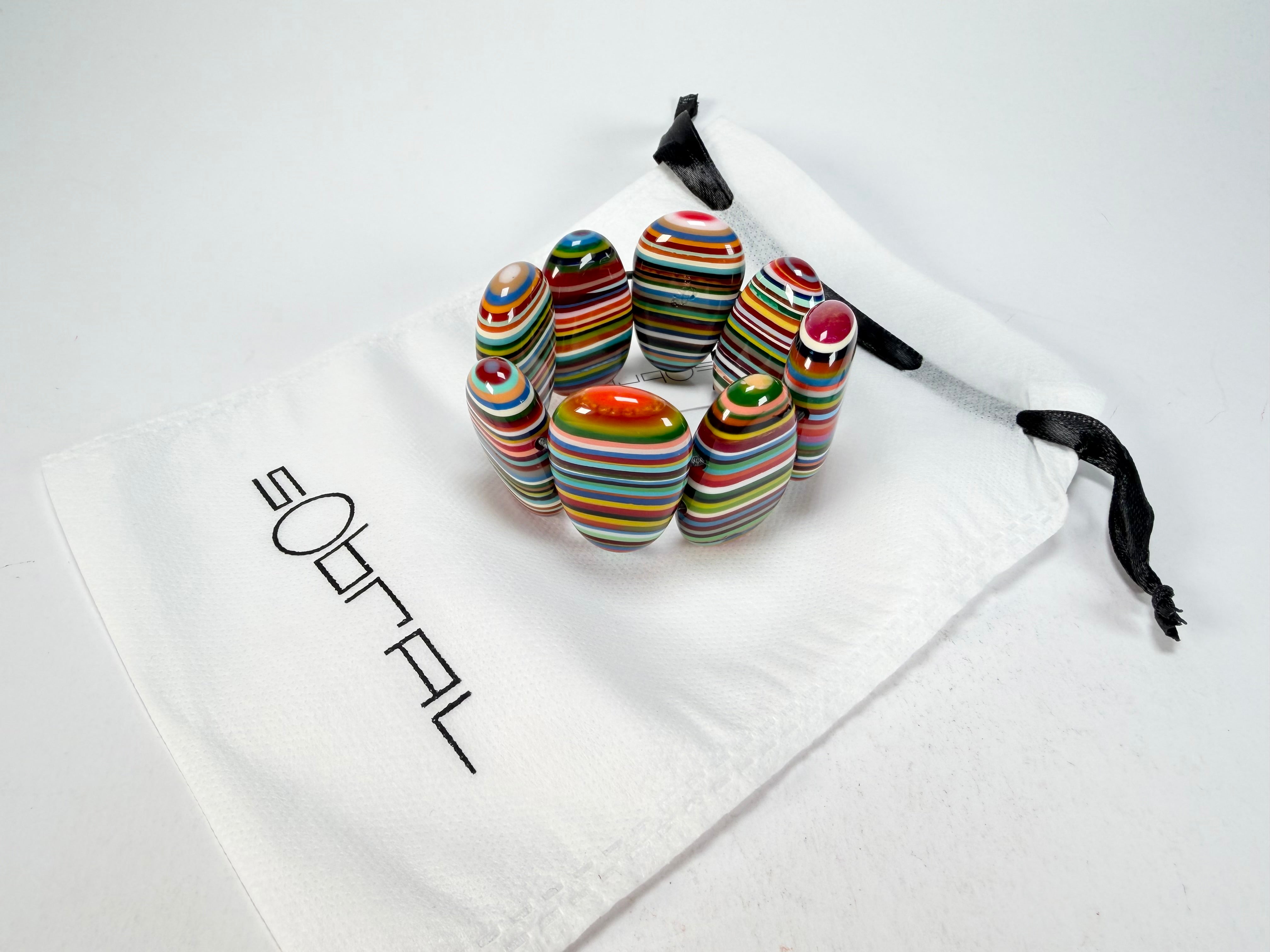 Sobral - Pop Art "Folha" Elasticated Resin Bracelet ( 005519 )