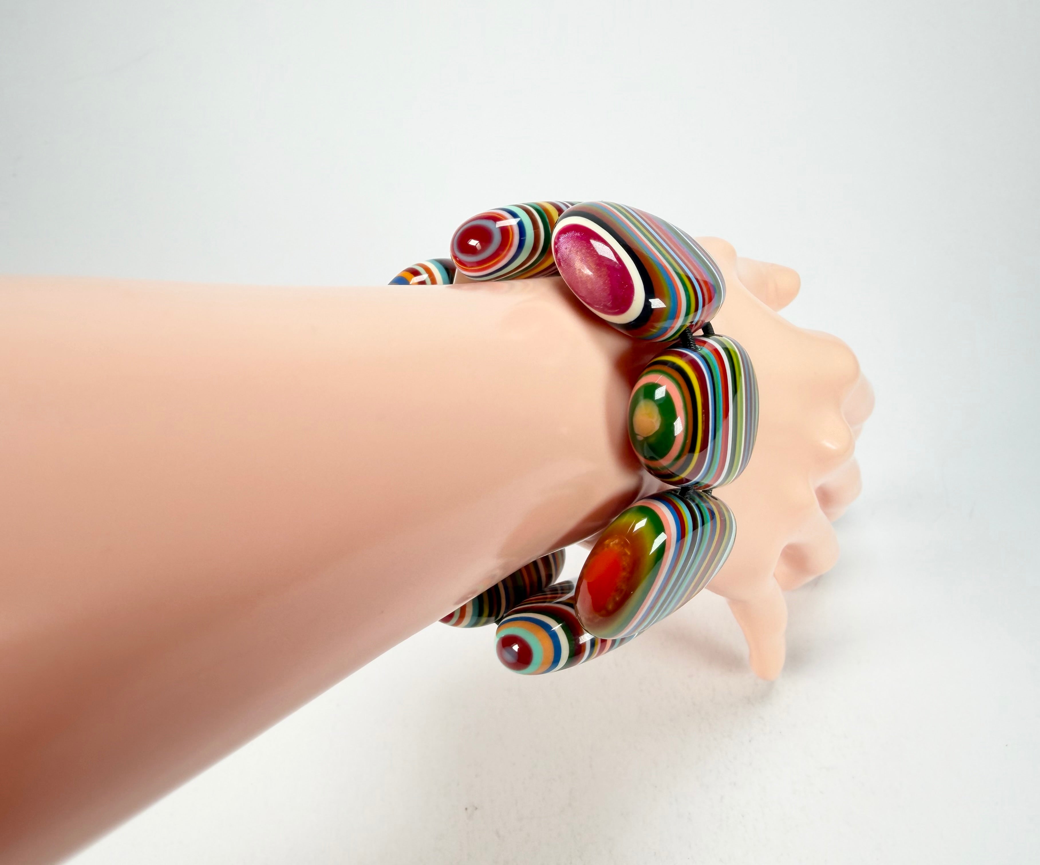 Sobral - Pop Art "Folha" Elasticated Resin Bracelet ( 005519 )