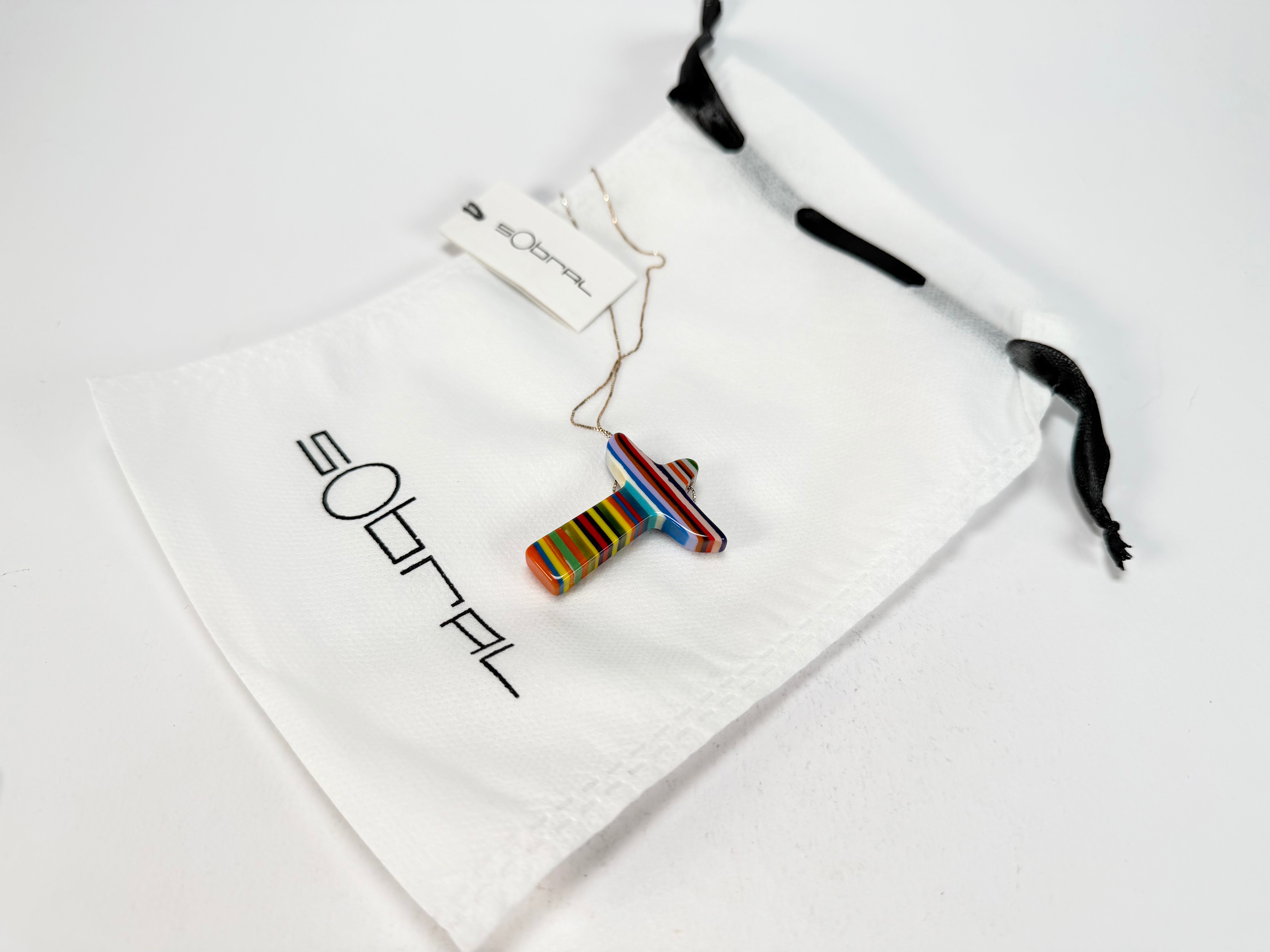 Sobral - Pop Art "Cristo" Resin AG Sliver Necklace ( 004629 )