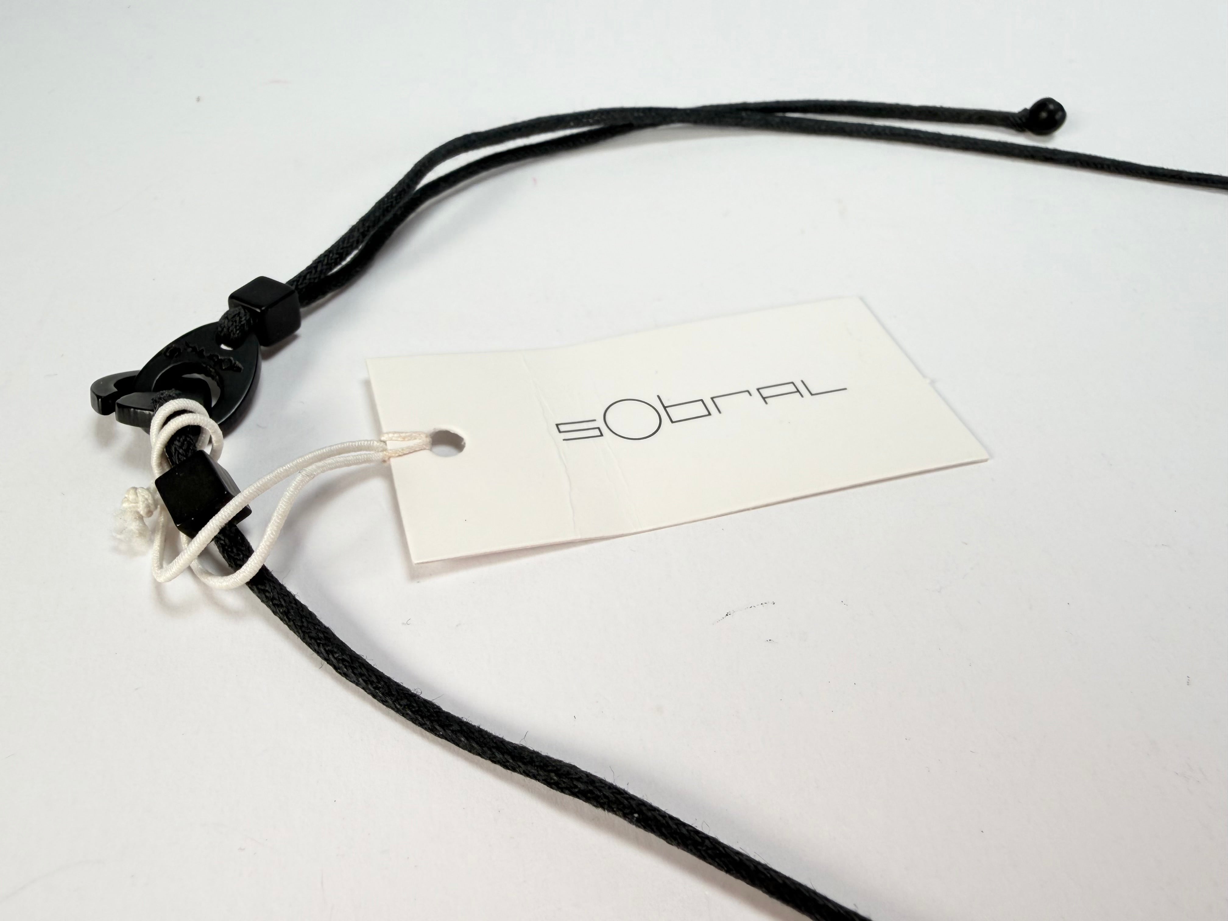Sobral - Pop Art Noite "Bazzar" Resin Necklace ( 004748 )