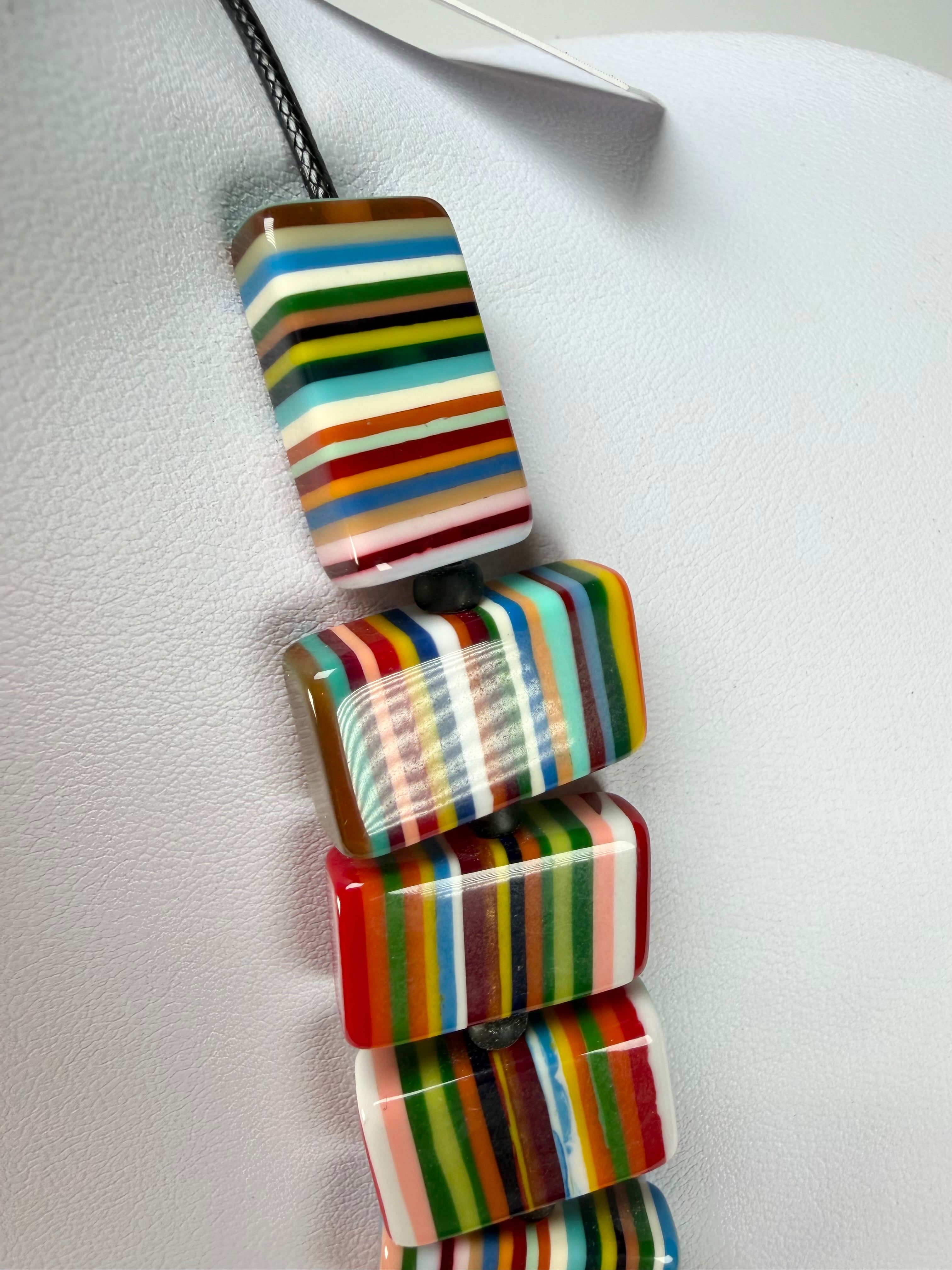 Sobral - Pop Art "Rachel" Resin Necklace ( 000034 )
