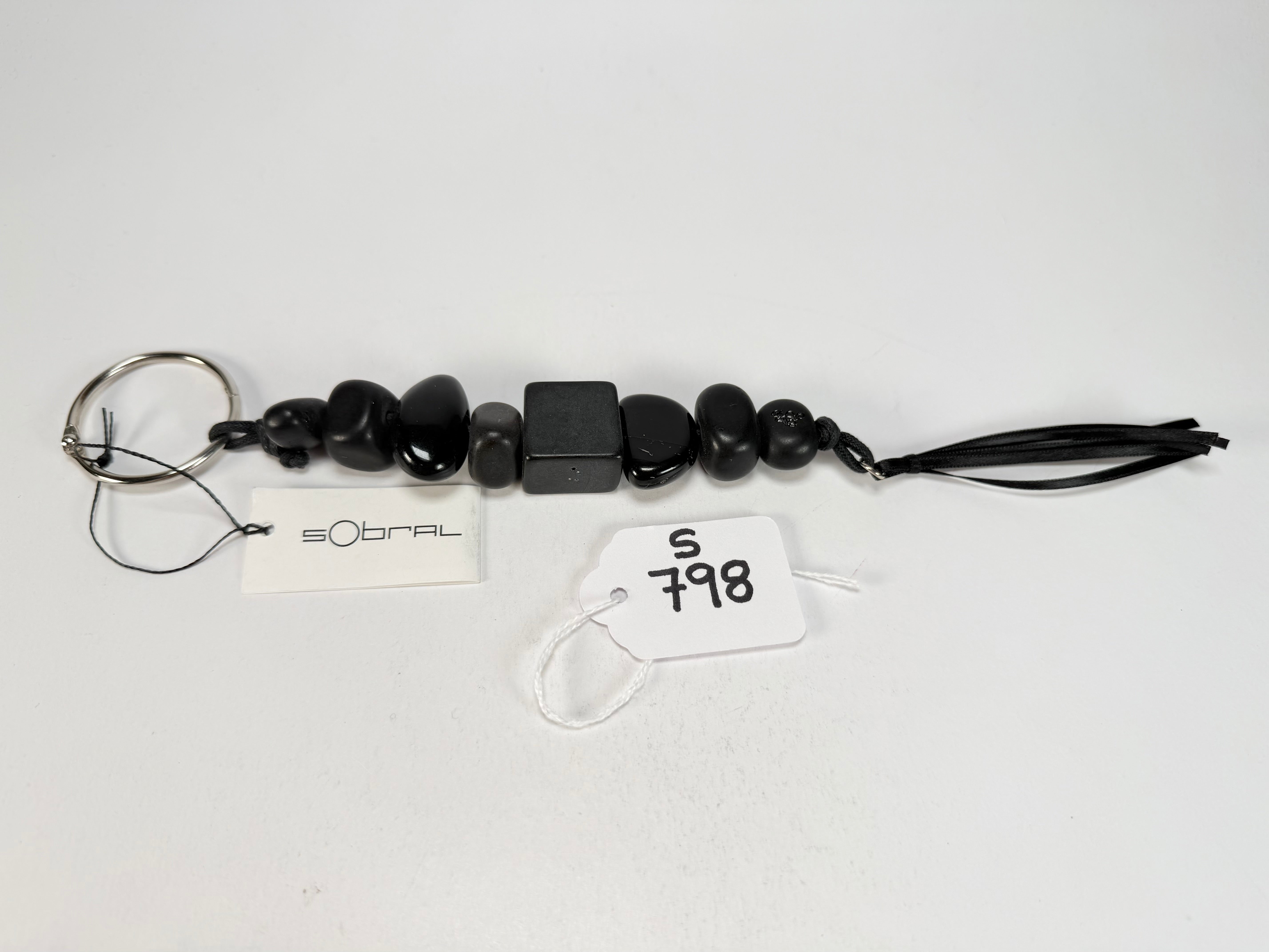Sobral - Indiana "Preto" Black Resin Key Ring / Key Chain ( 000179 )