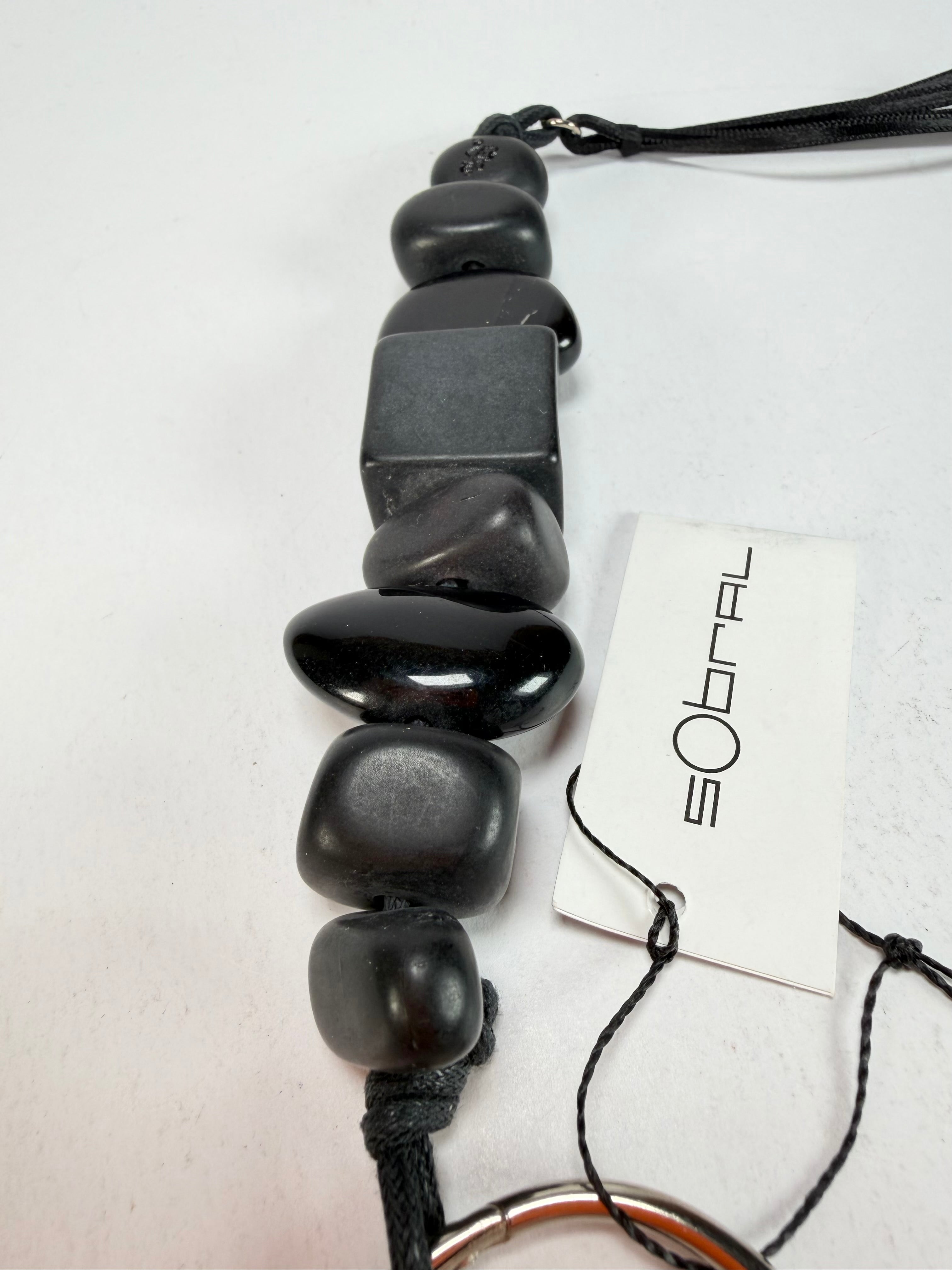 Sobral - Indiana "Preto" Black Resin Key Ring / Key Chain ( 000179 )