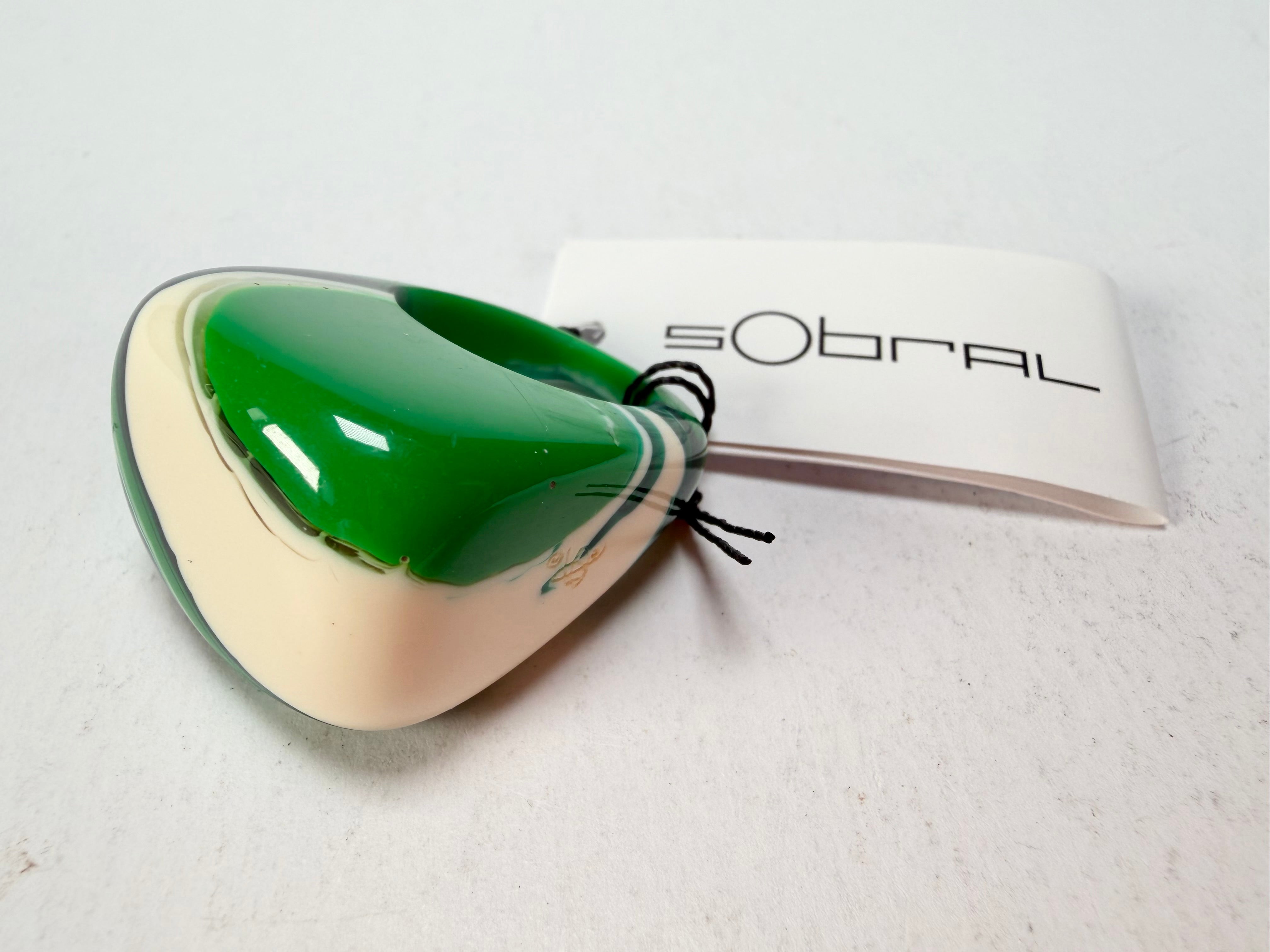 Sobral - Onda Verde "Wave" Green Resin Ring ( 005325 ) - Size UK N / US 7