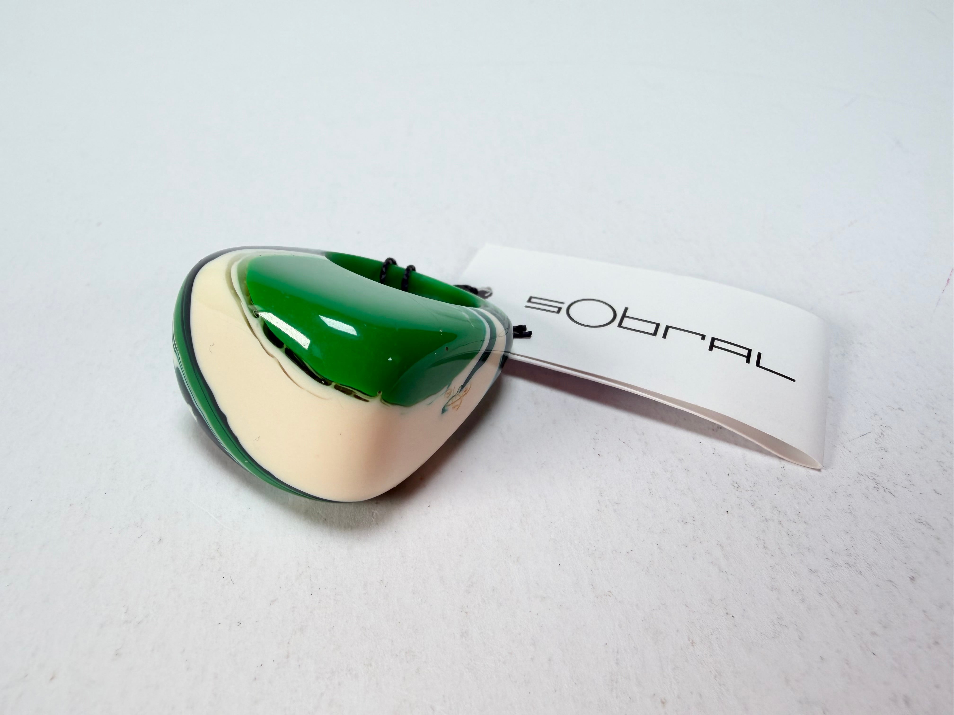 Sobral - Onda Verde "Wave" Green Resin Ring ( 005325 ) - Size UK N / US 7