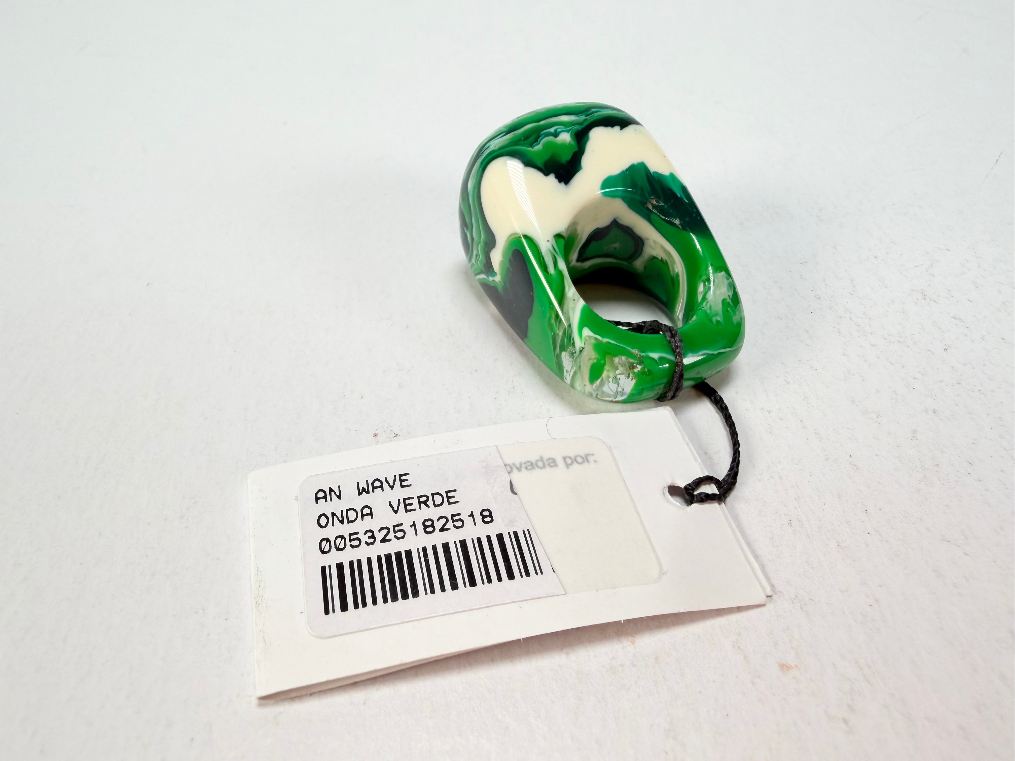 Sobral - Onda Verde "Wave" Green Resin Ring ( 005325 ) - Size UK P / US 8