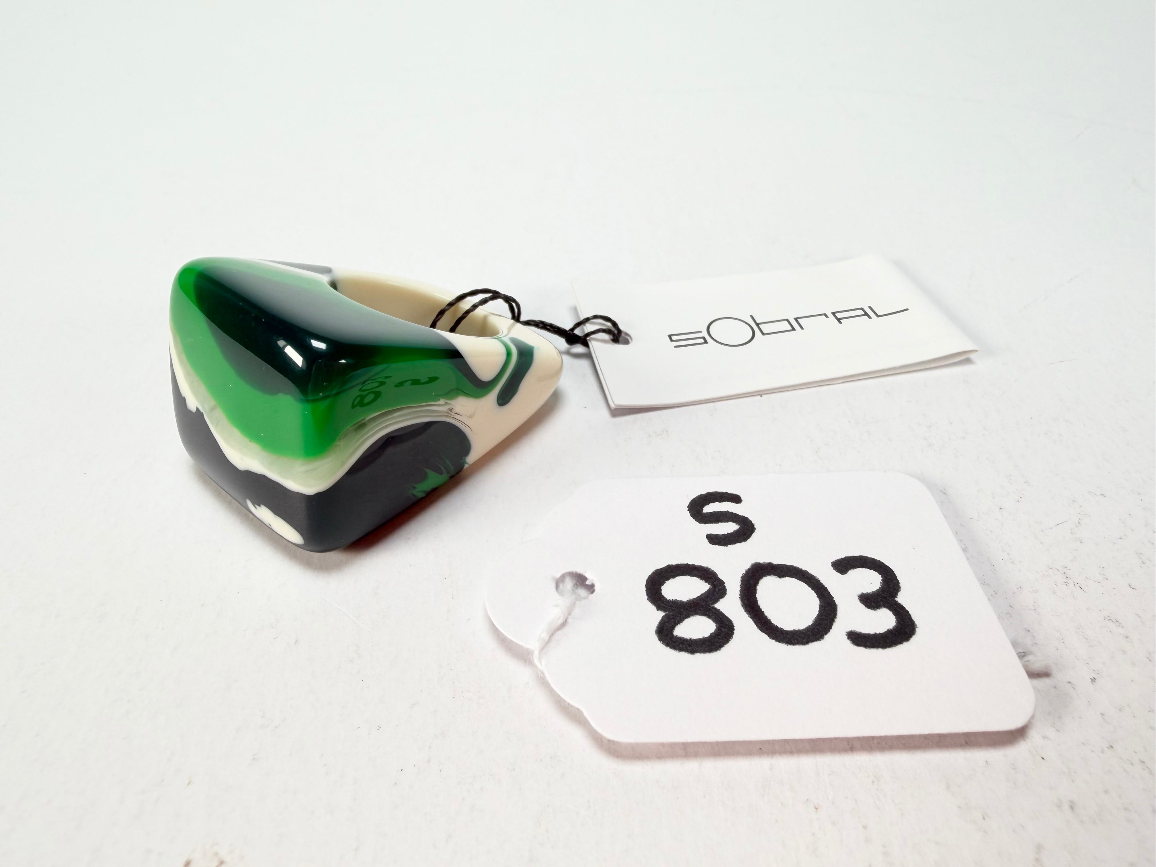 Sobral - Onda Verde "Wave" Green Resin Ring ( 005325 ) - Size UK R / US 8.5
