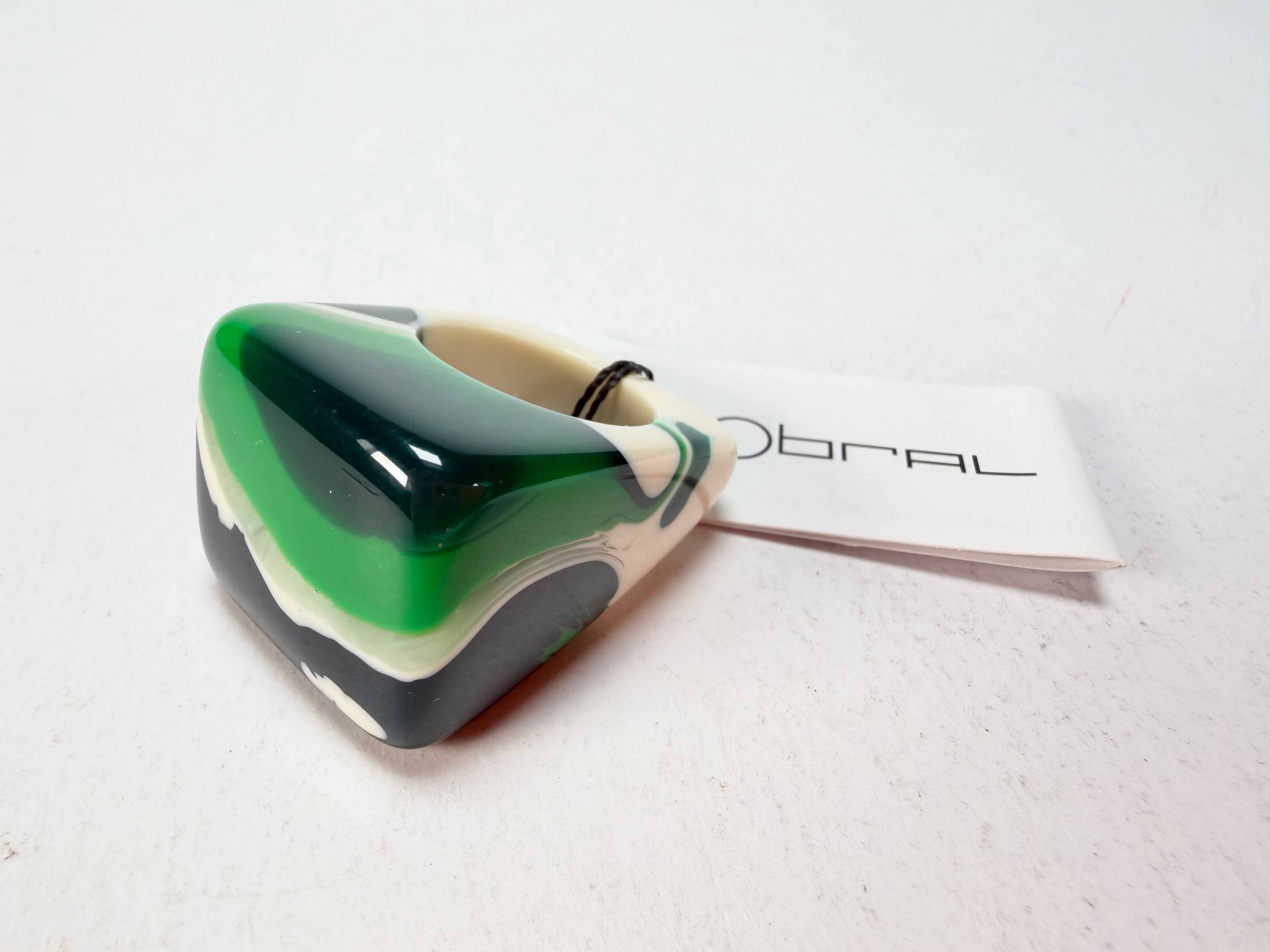 Sobral - Onda Verde "Wave" Green Resin Ring ( 005325 ) - Size UK R / US 8.5