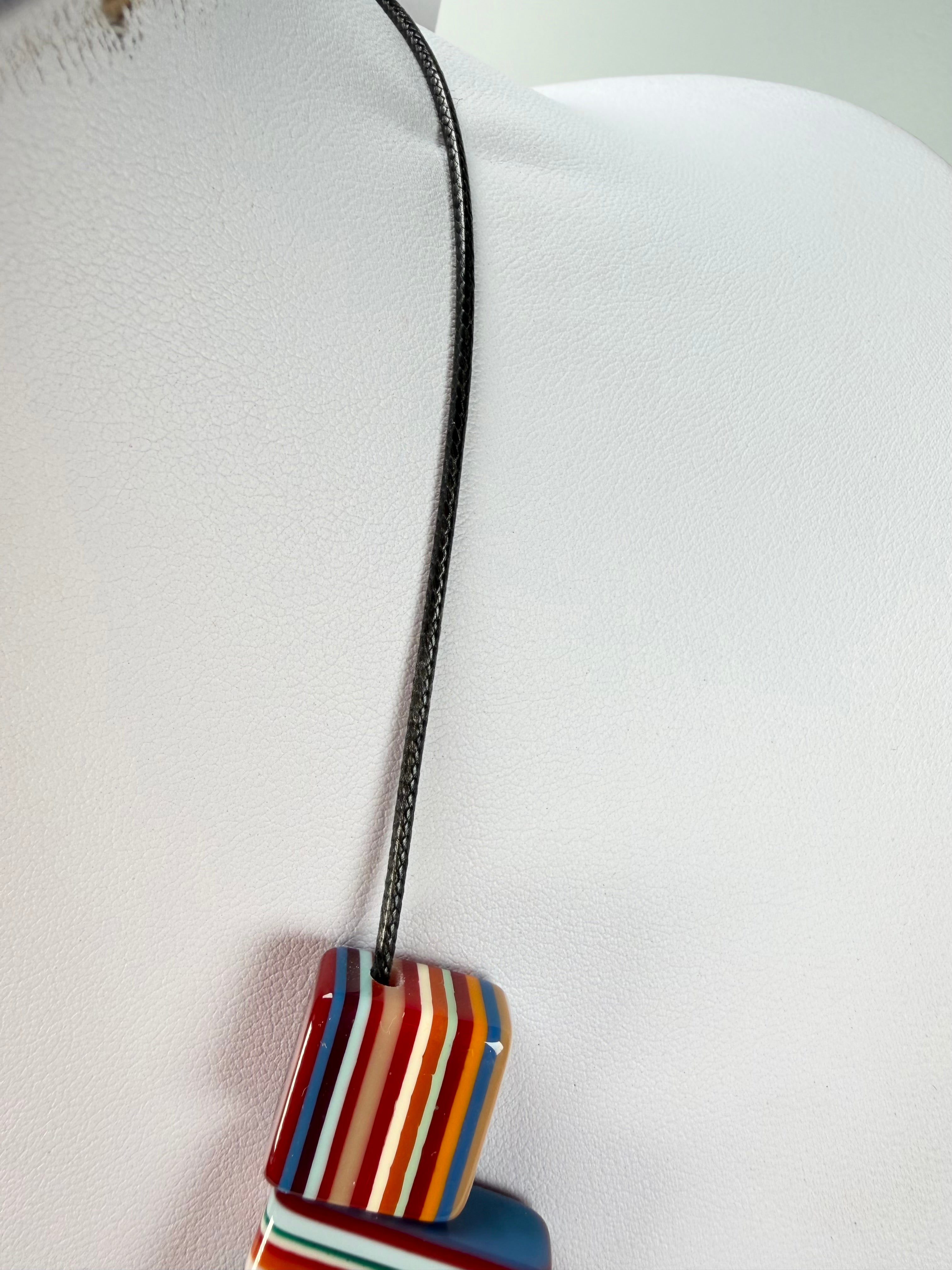 Sobral - Pop Art "Jackson" Resin Necklace ( 004295 )