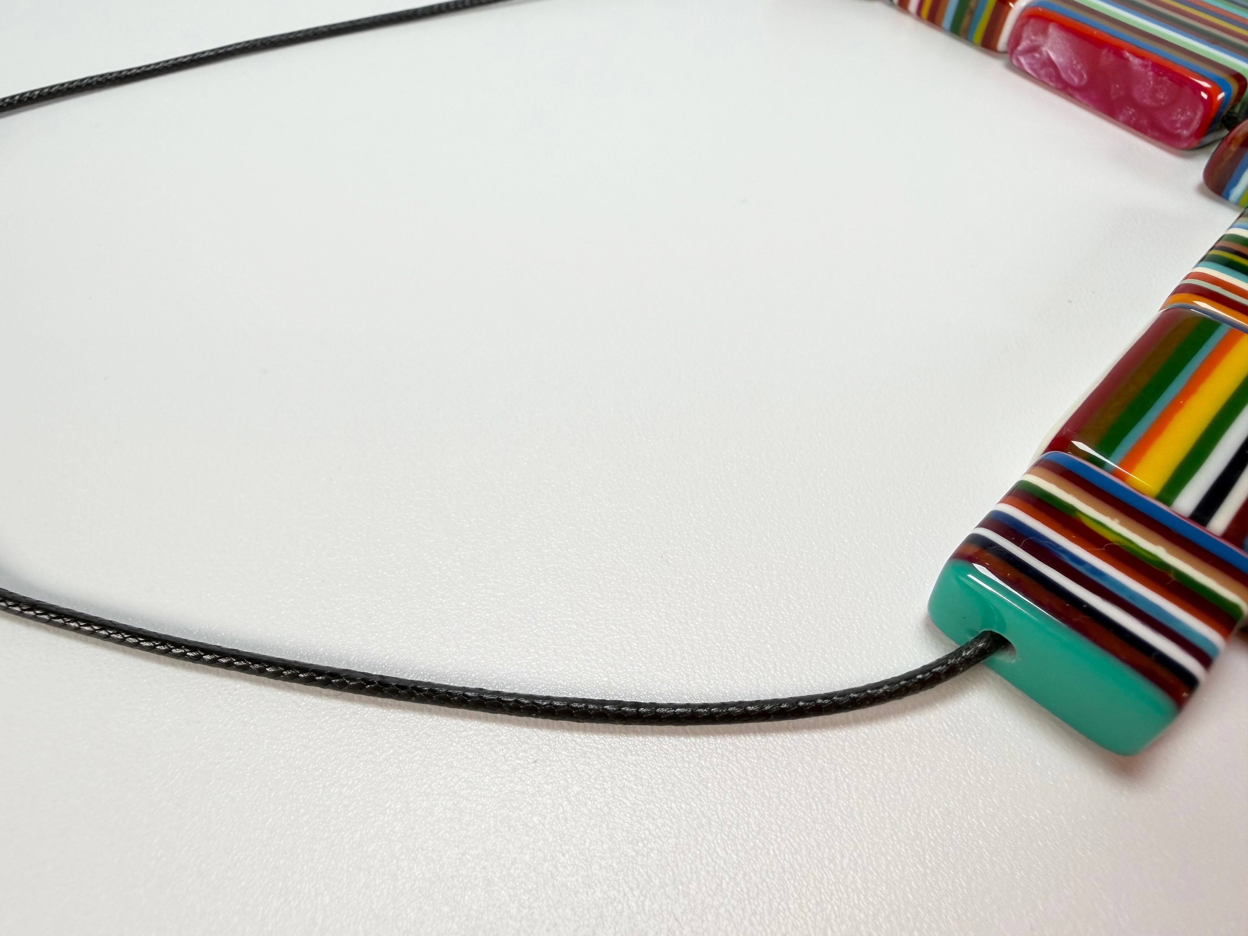Sobral - Pop Art "Jackson" Resin Necklace ( 004295 )