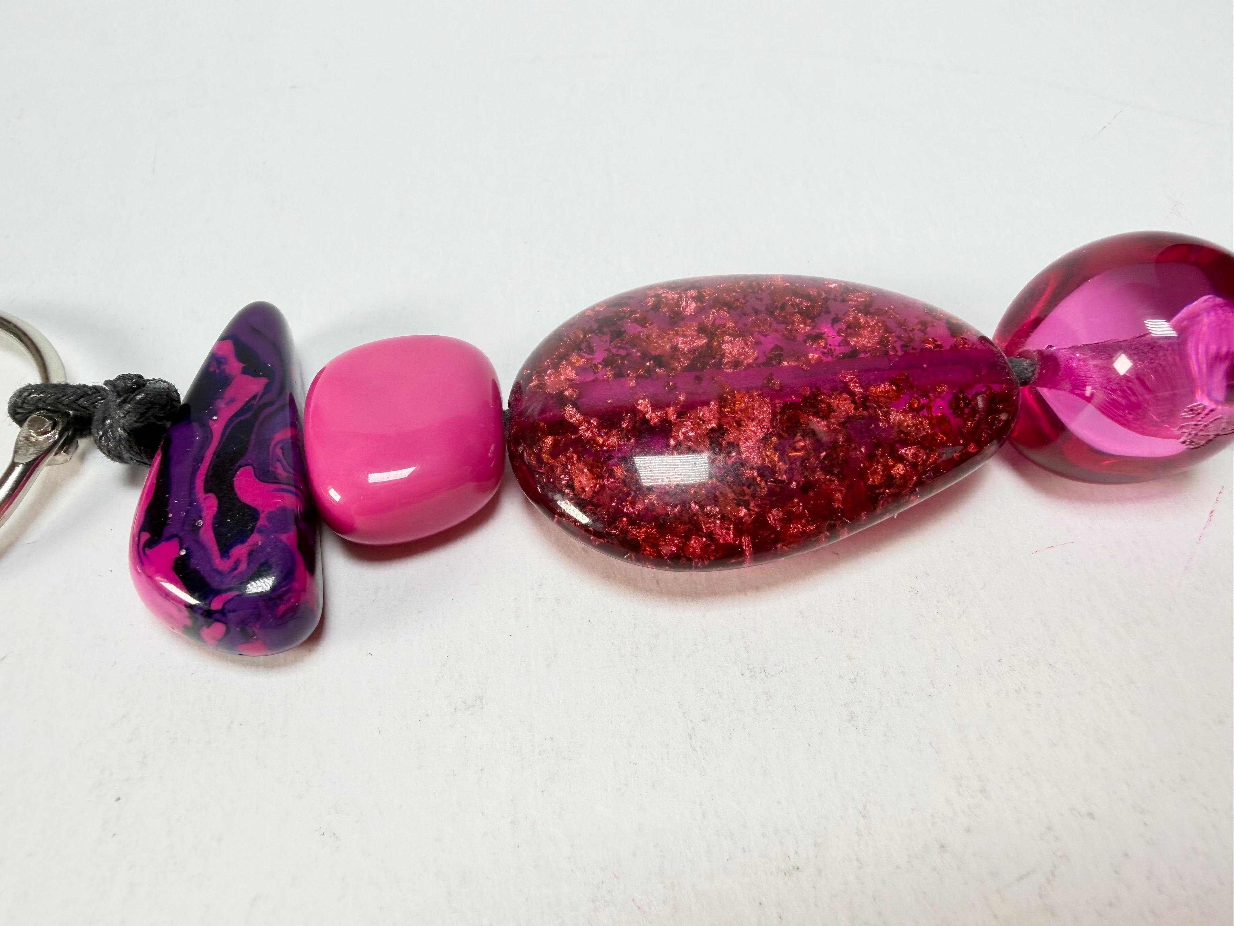 Sobral - Indiana "Cereja" Pink Resin Key Ring / Key Chain ( 000179 )