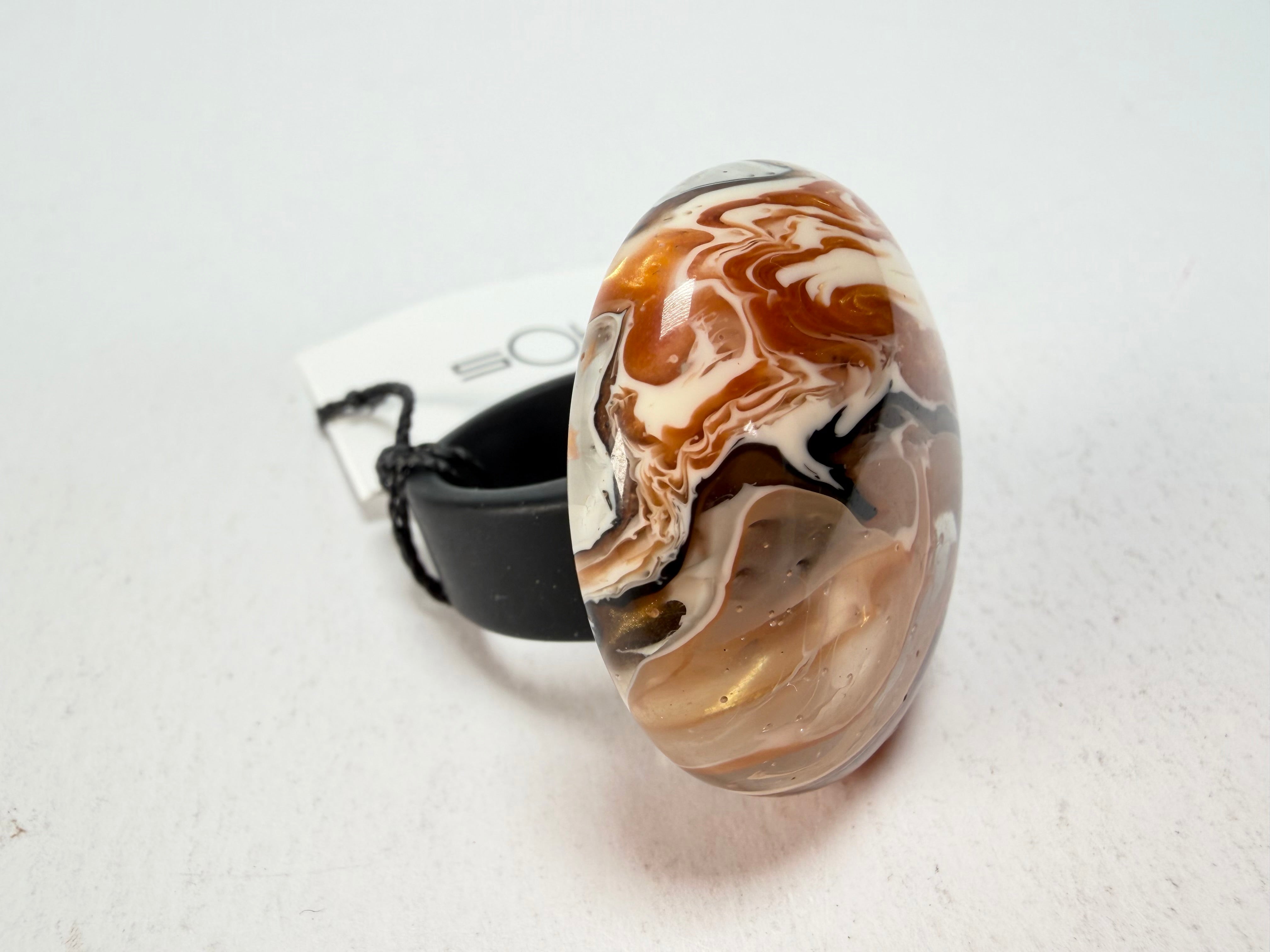 Sobral - Carmelo "Onda Circle" Resin Ring ( 005324 ) - Size UK R / US 8.5