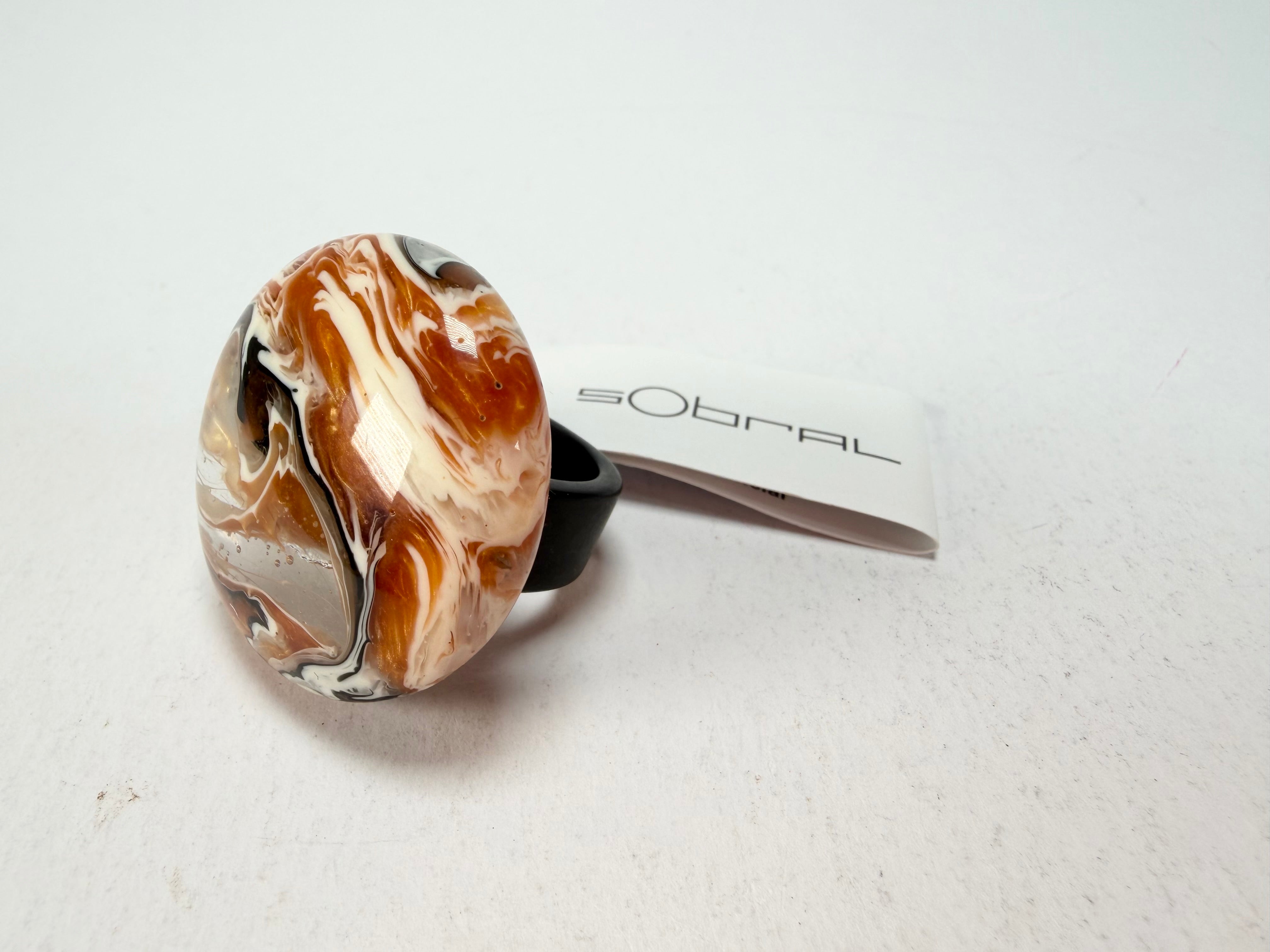 Sobral - Carmelo "Onda Circle" Resin Ring ( 005324 ) - Size UK R / US 8.5