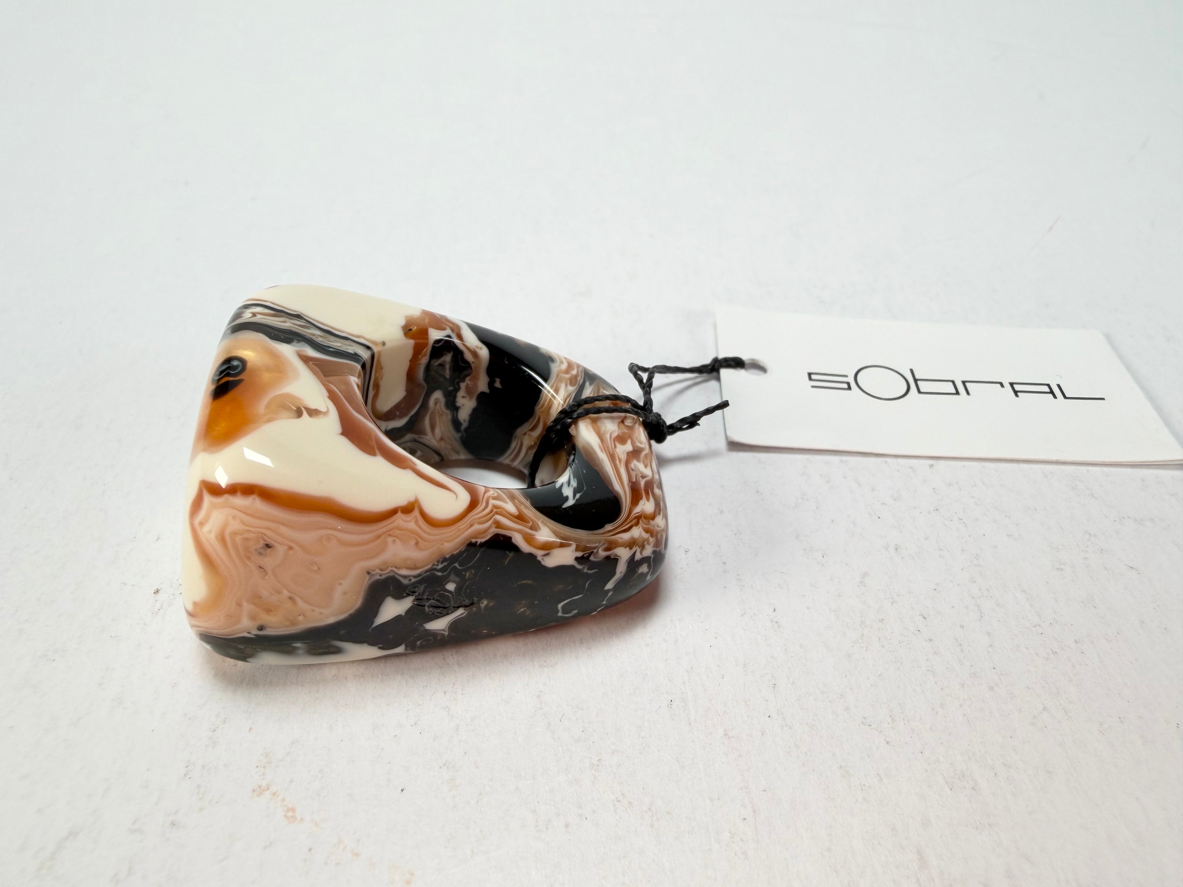 Sobral - Carmelo "Wave" Resin Ring ( 005325 ) - Size UK O / US 7.5