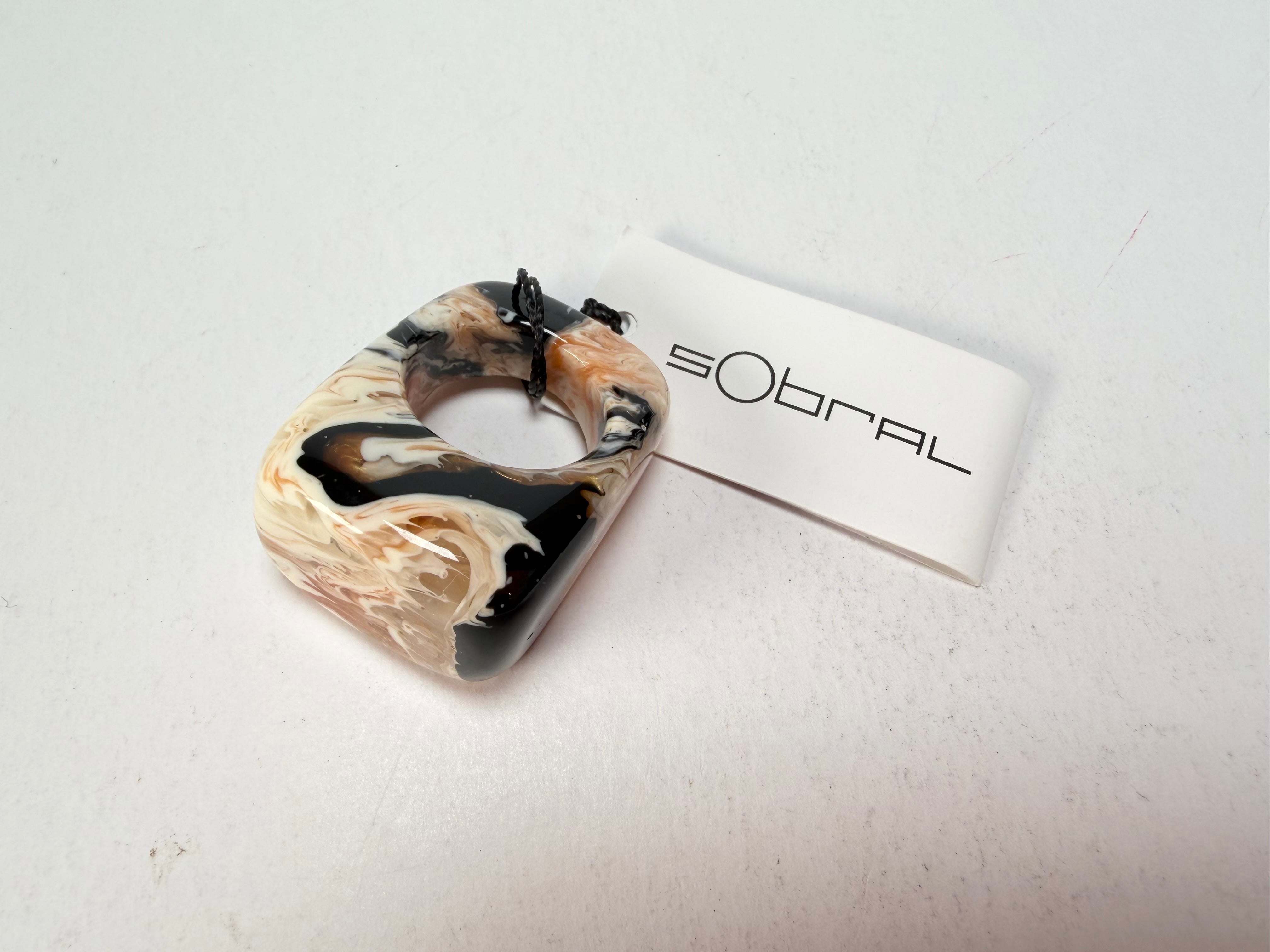 Sobral - Carmelo "Wave" Resin Ring ( 005325 ) - Size UK R / US 9