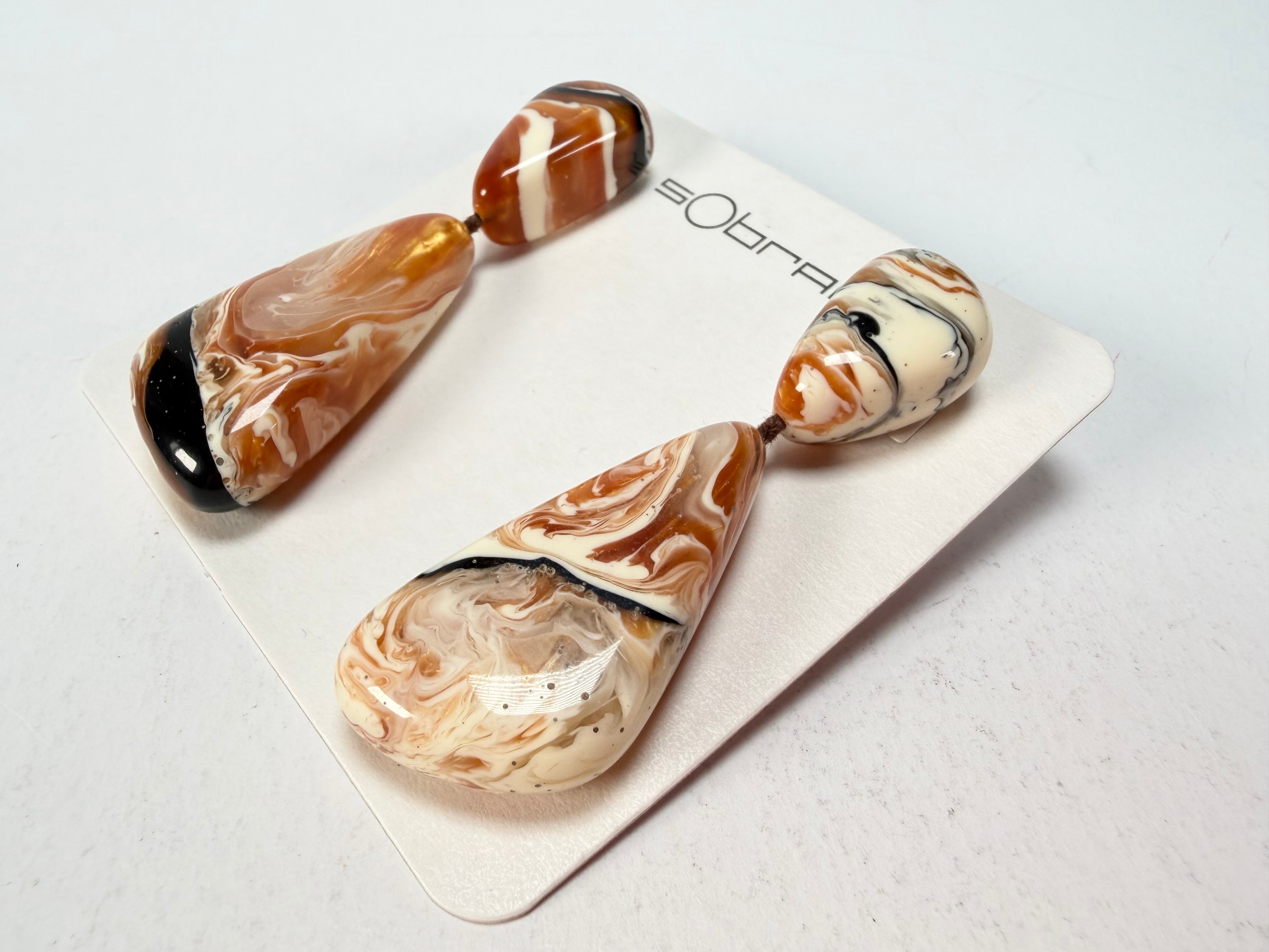 Sobral - Carmelo "Vague" Resin Earrings ( 005326 )