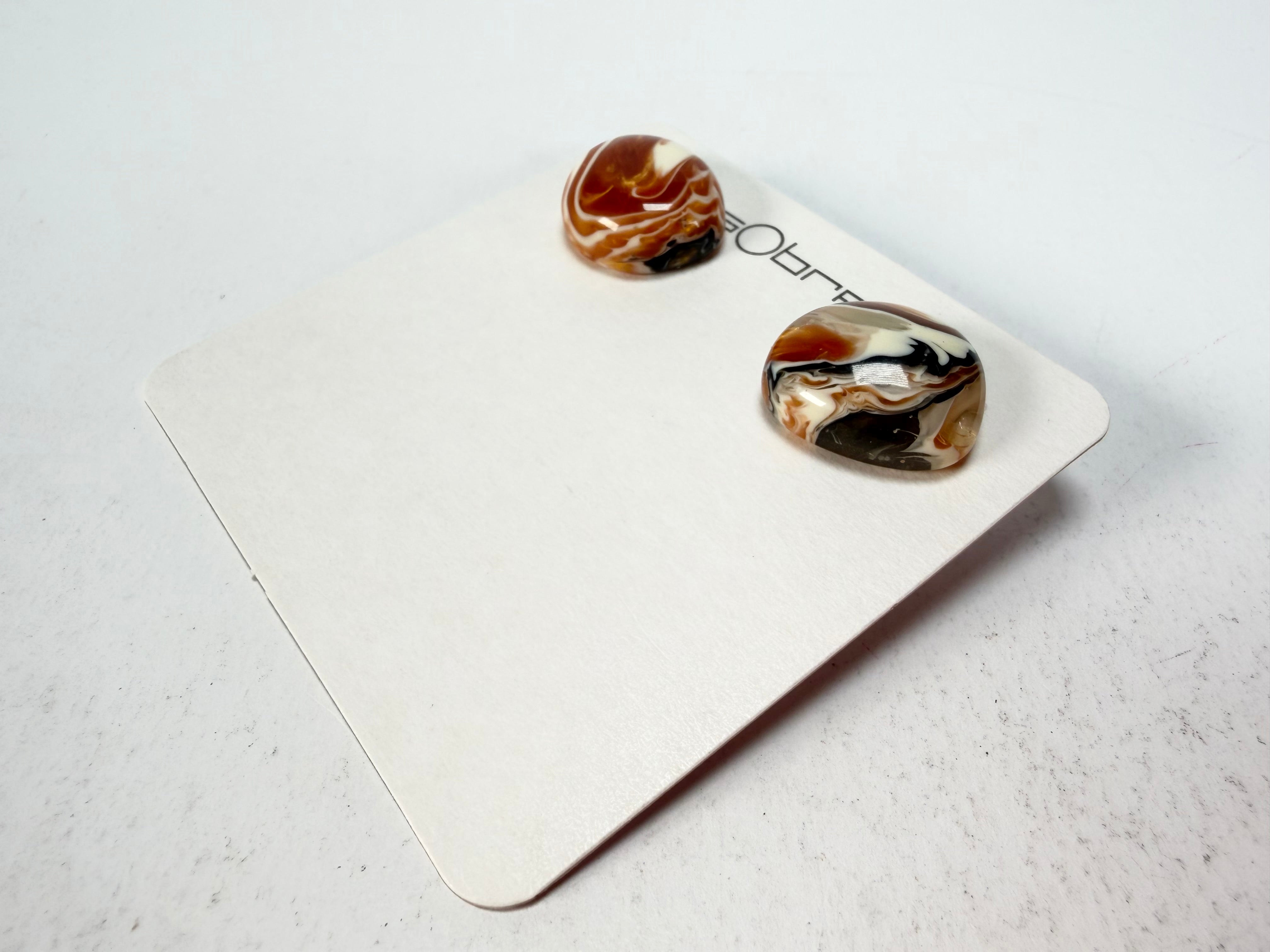 Sobral - Carmelo "Wave" Resin Earrings ( 005330 )