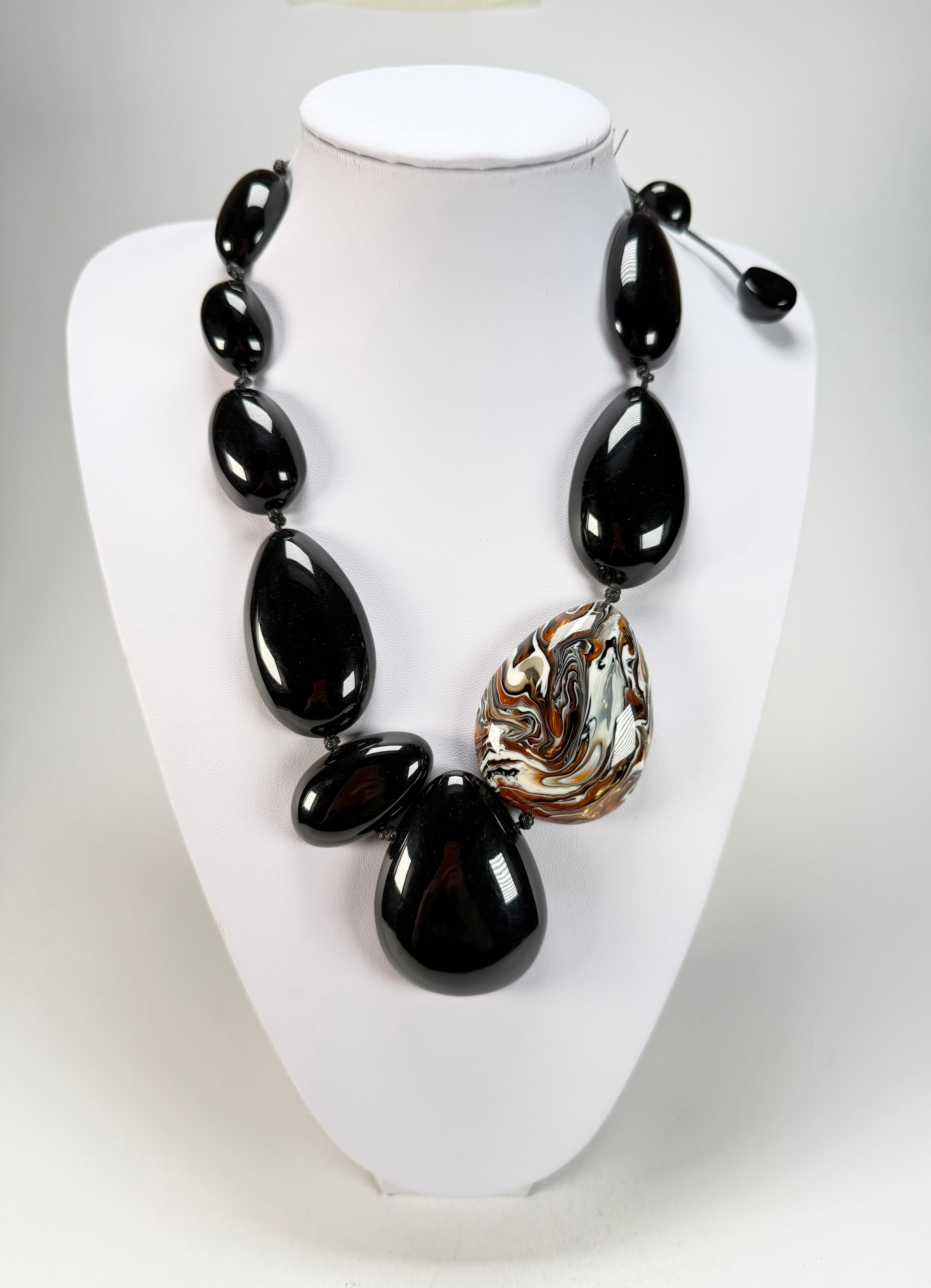 Sobral - Carmelo & Black "Elen" Resin Necklace ( 005411 )