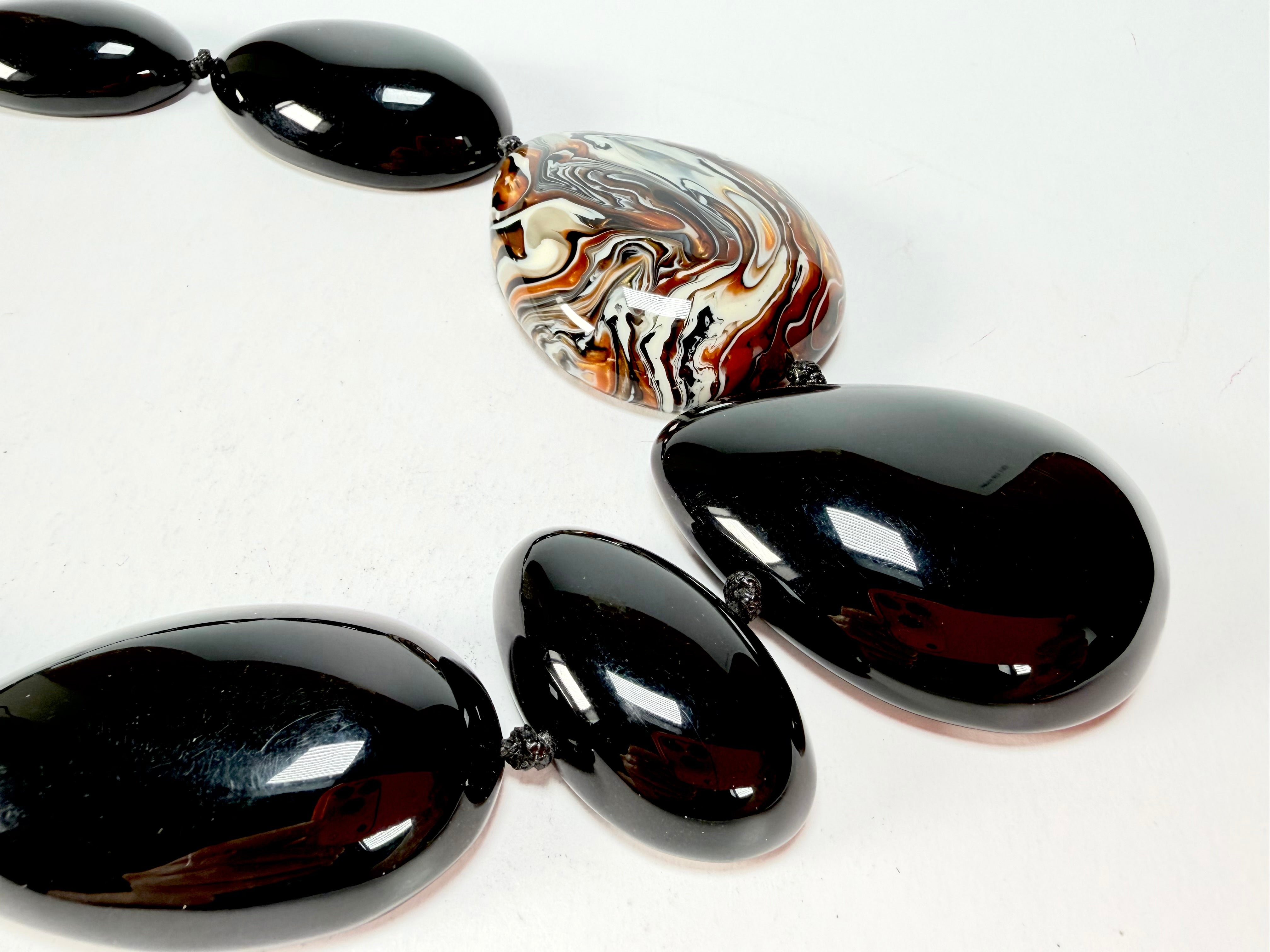 Sobral - Carmelo & Black "Elen" Resin Necklace ( 005411 )
