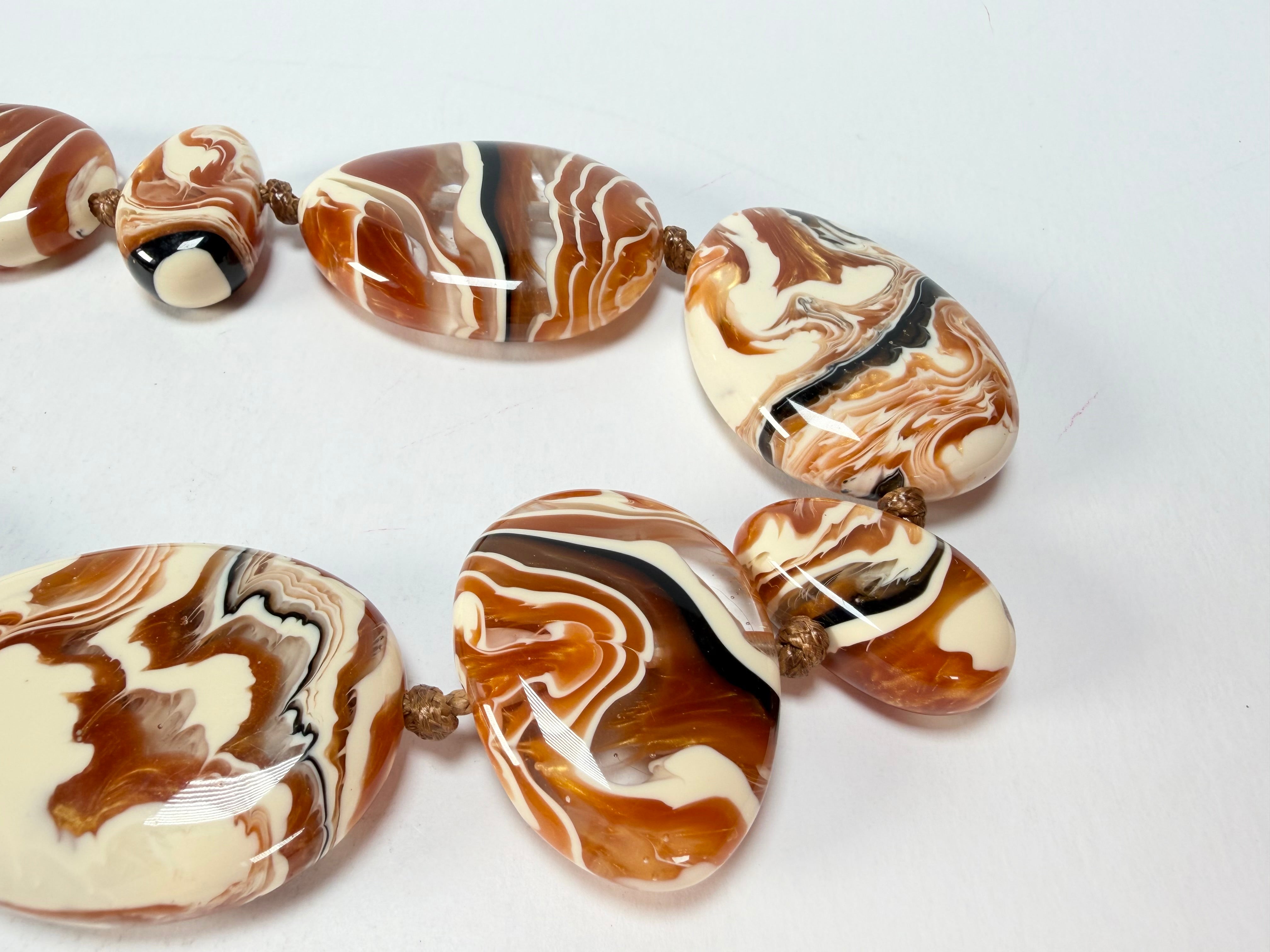Sobral - Carmelo "Onda Lisi" Resin Necklace ( 004578 )