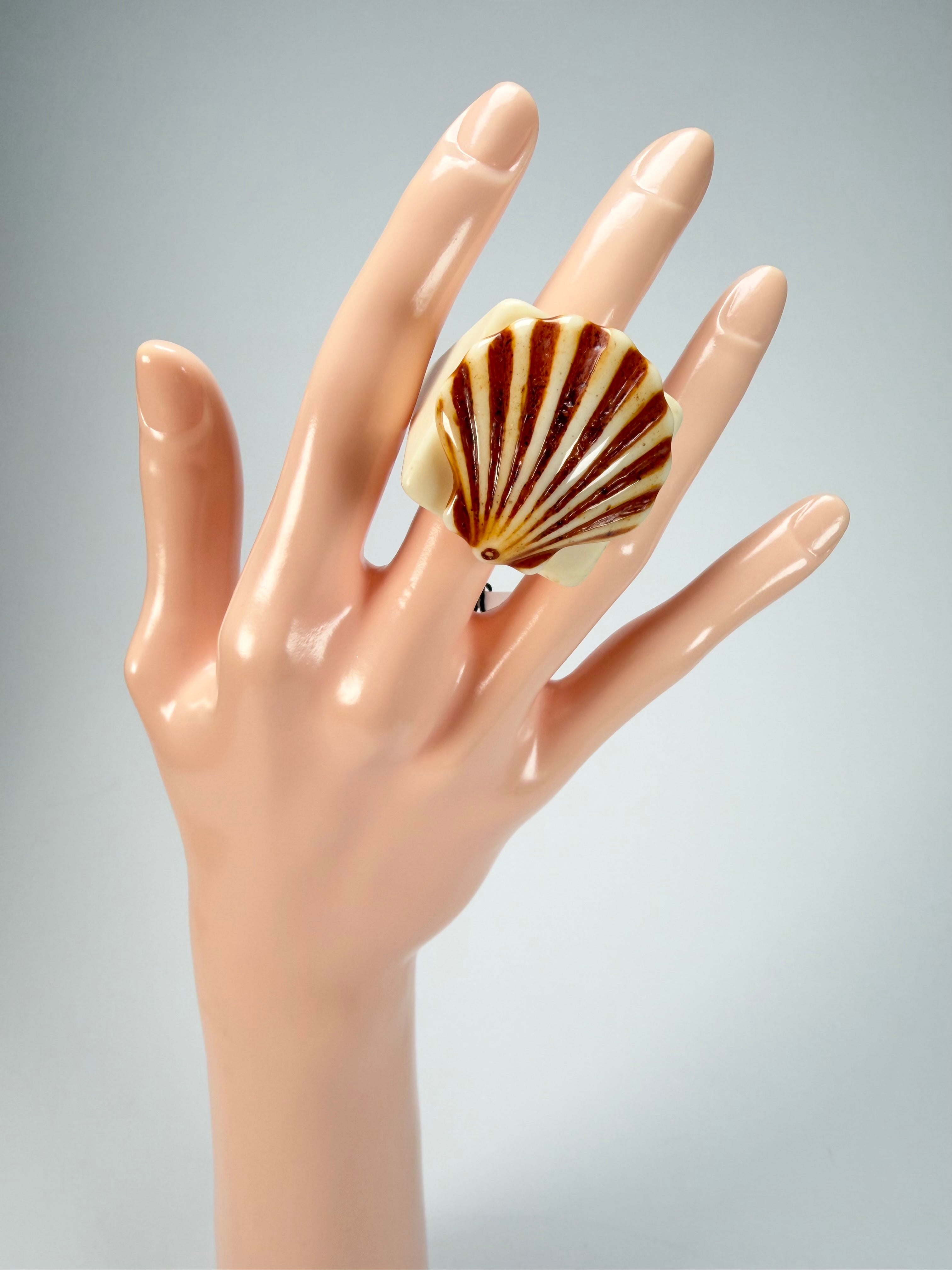 Sobral - Búzios "Praia dos Amores" Resin Ring ( 000000 ) - Size UK N / US 6.5