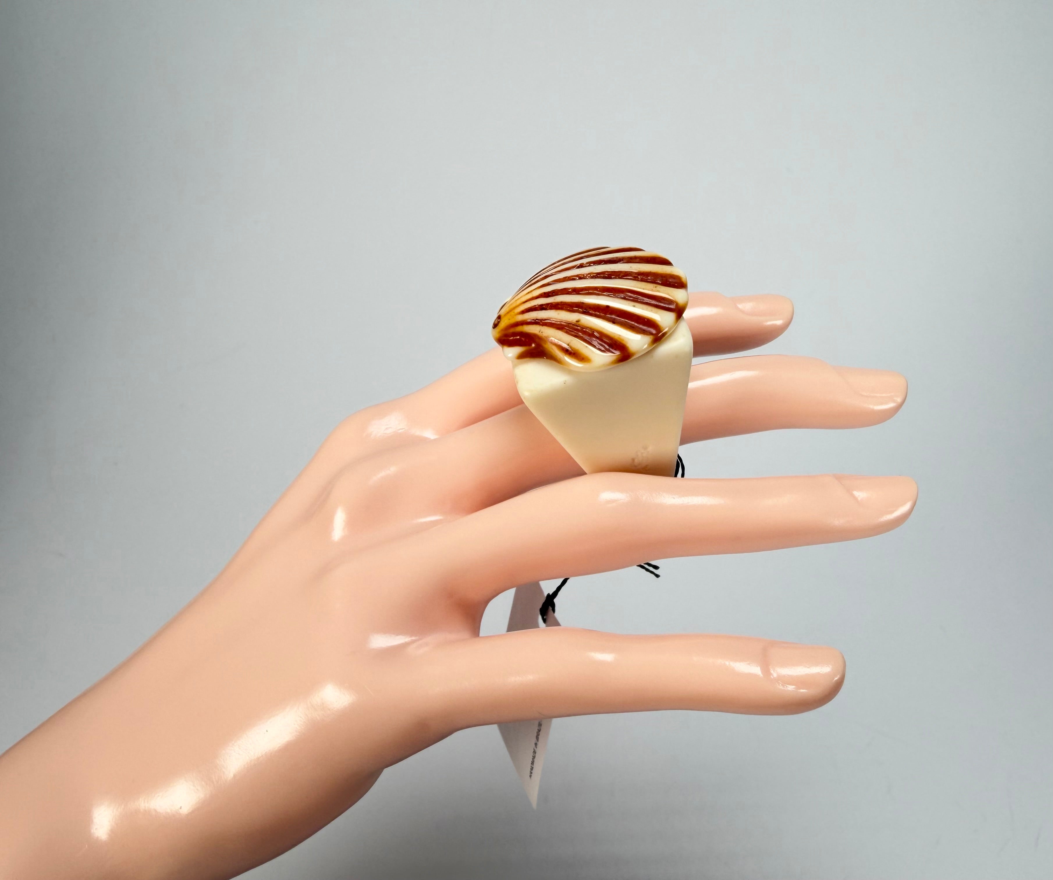 Sobral - Búzios "Praia dos Amores" Resin Ring ( 000000 ) - Size UK N / US 6.5