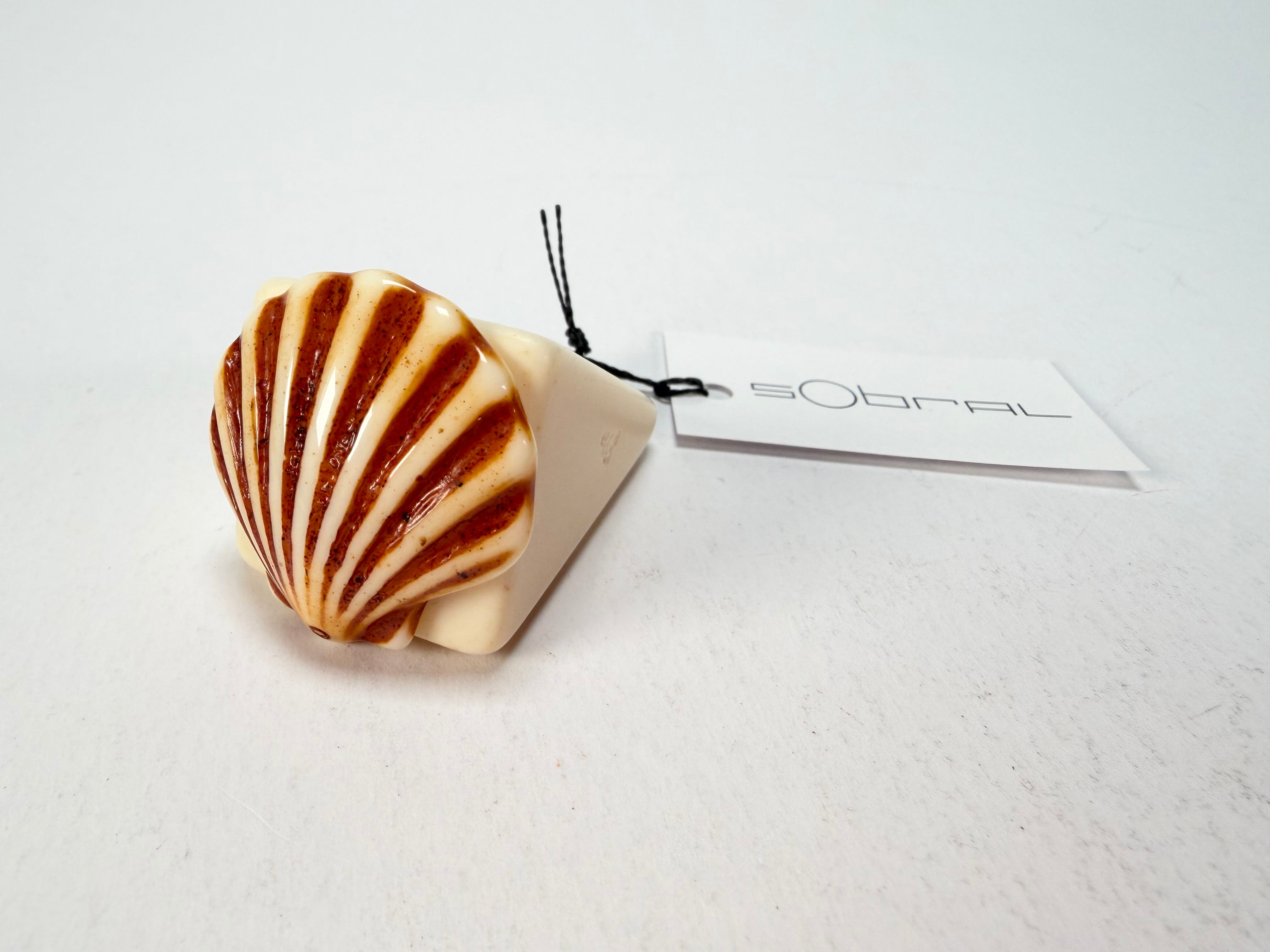 Sobral - Búzios "Praia dos Amores" Resin Ring ( 000000 ) - Size UK N / US 6.5