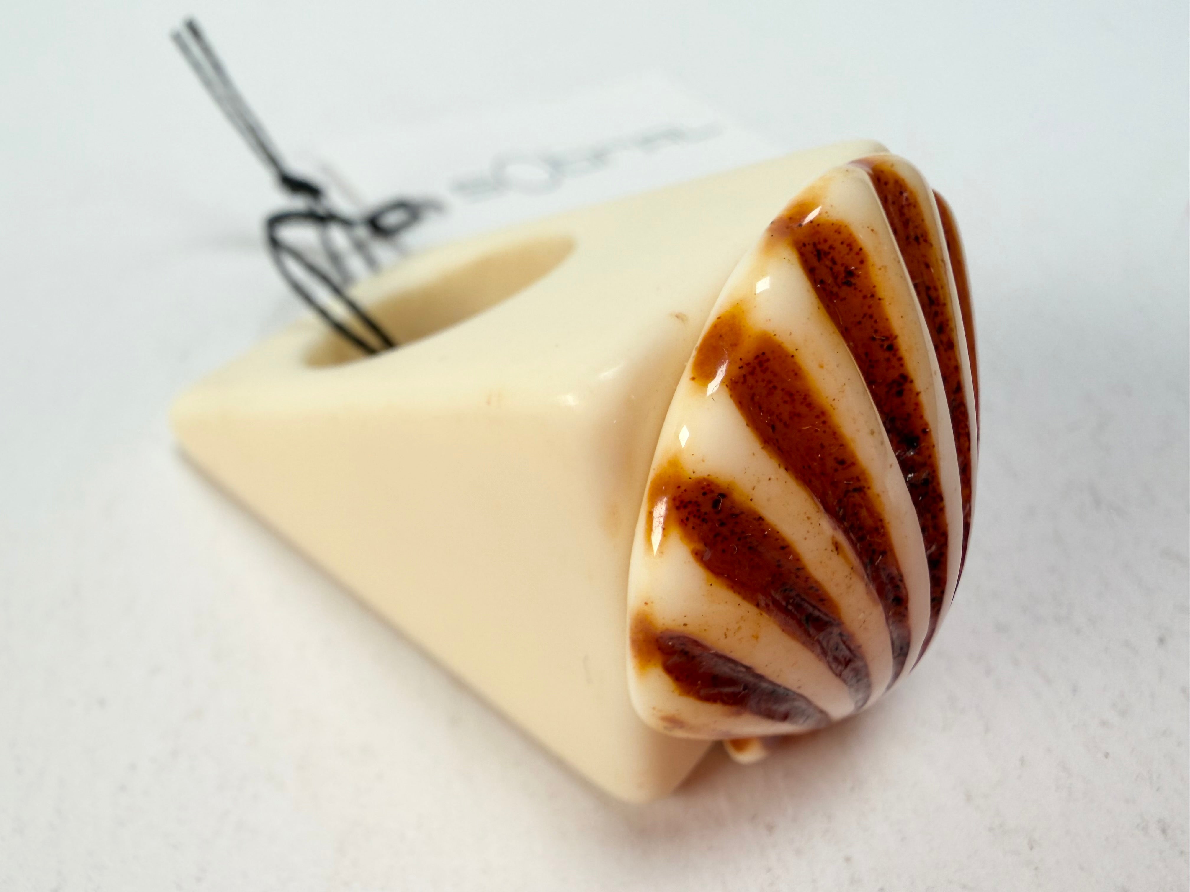 Sobral - Búzios "Praia dos Amores" Resin Ring ( 000000 ) - Size UK N / US 6.5