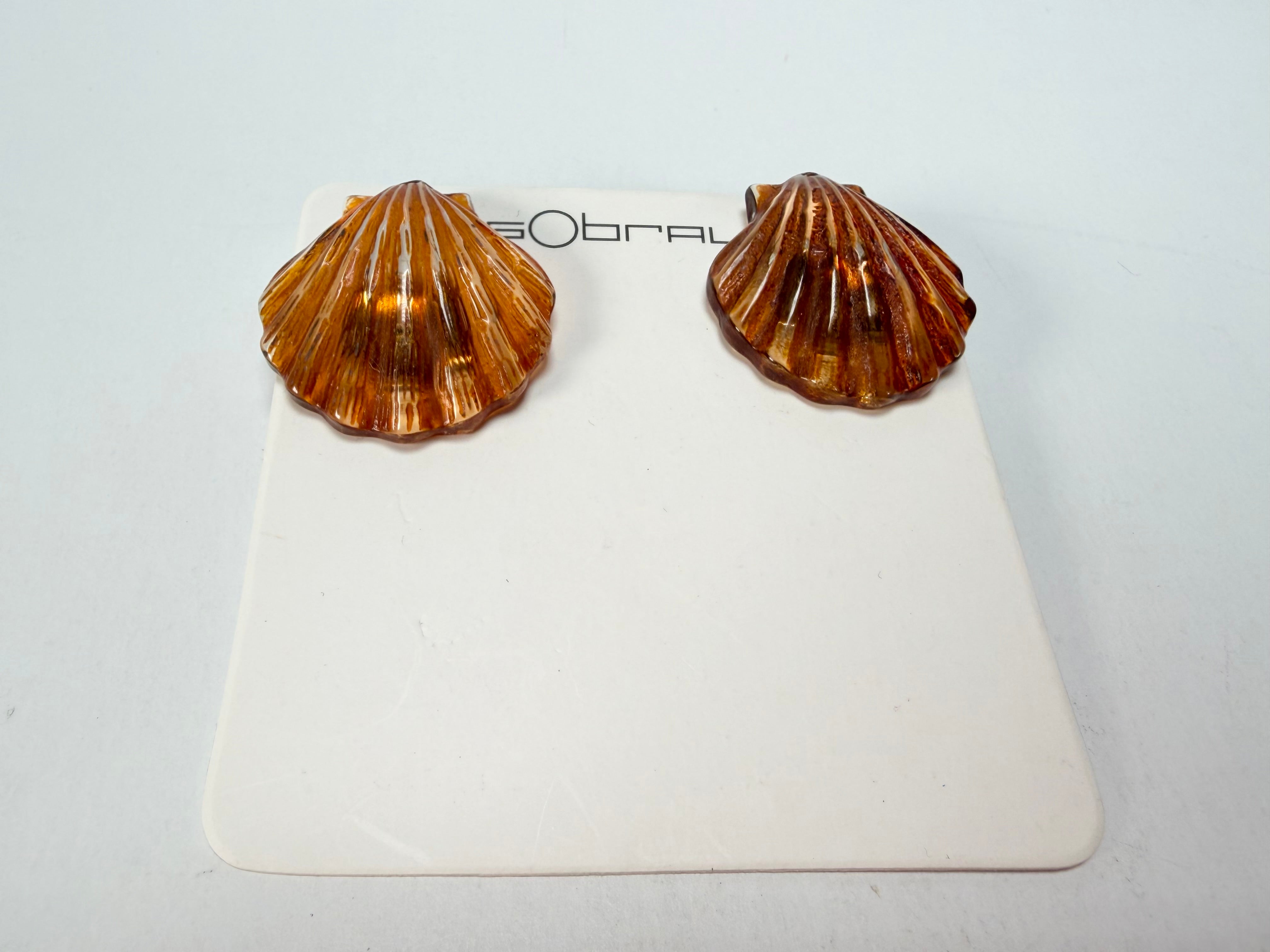 Sobral - Búzios "Praia do Forno" Resin Clip On Earrings ( 000000 )