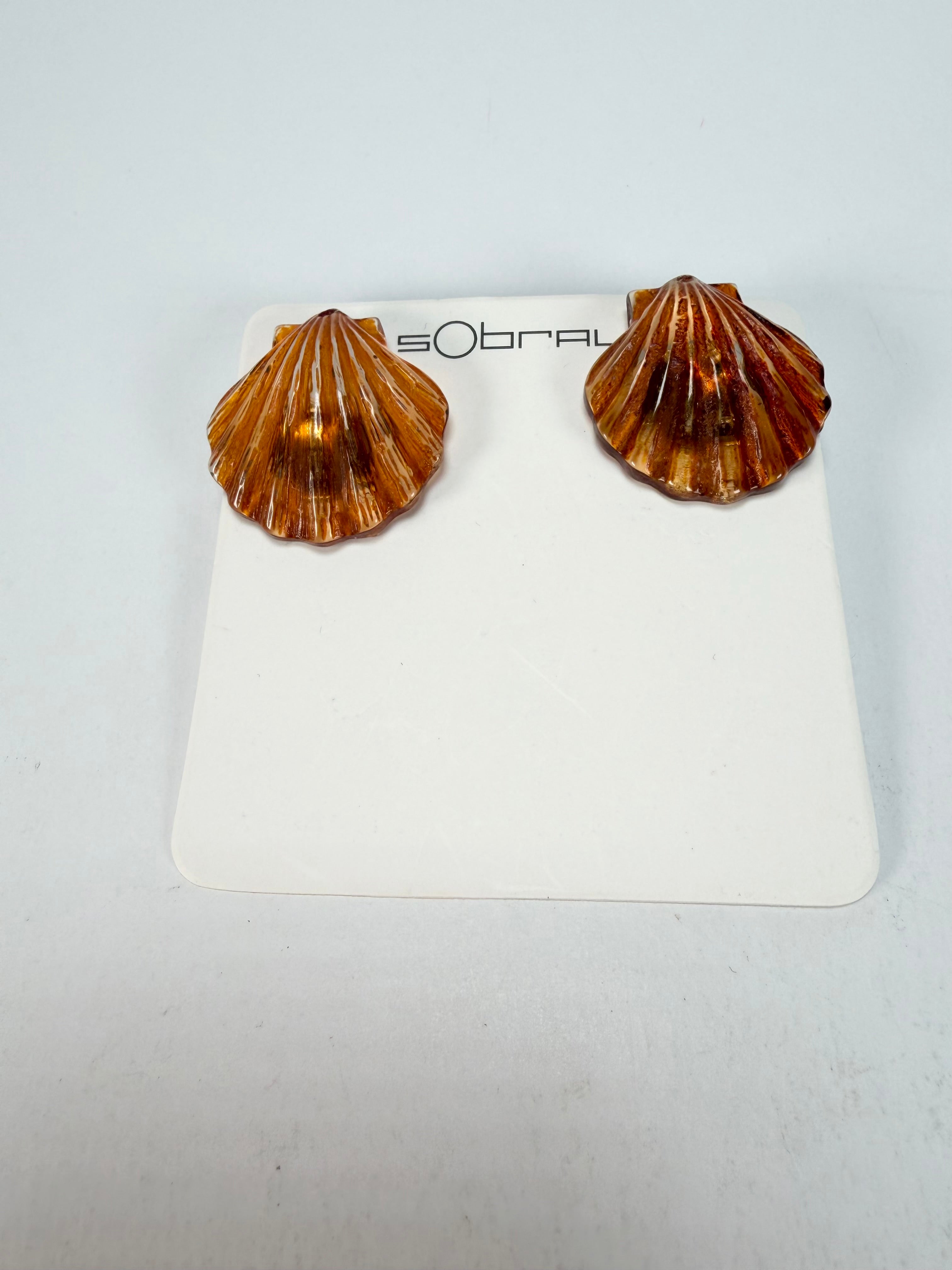 Sobral - Búzios "Praia do Forno" Resin Clip On Earrings ( 000000 )