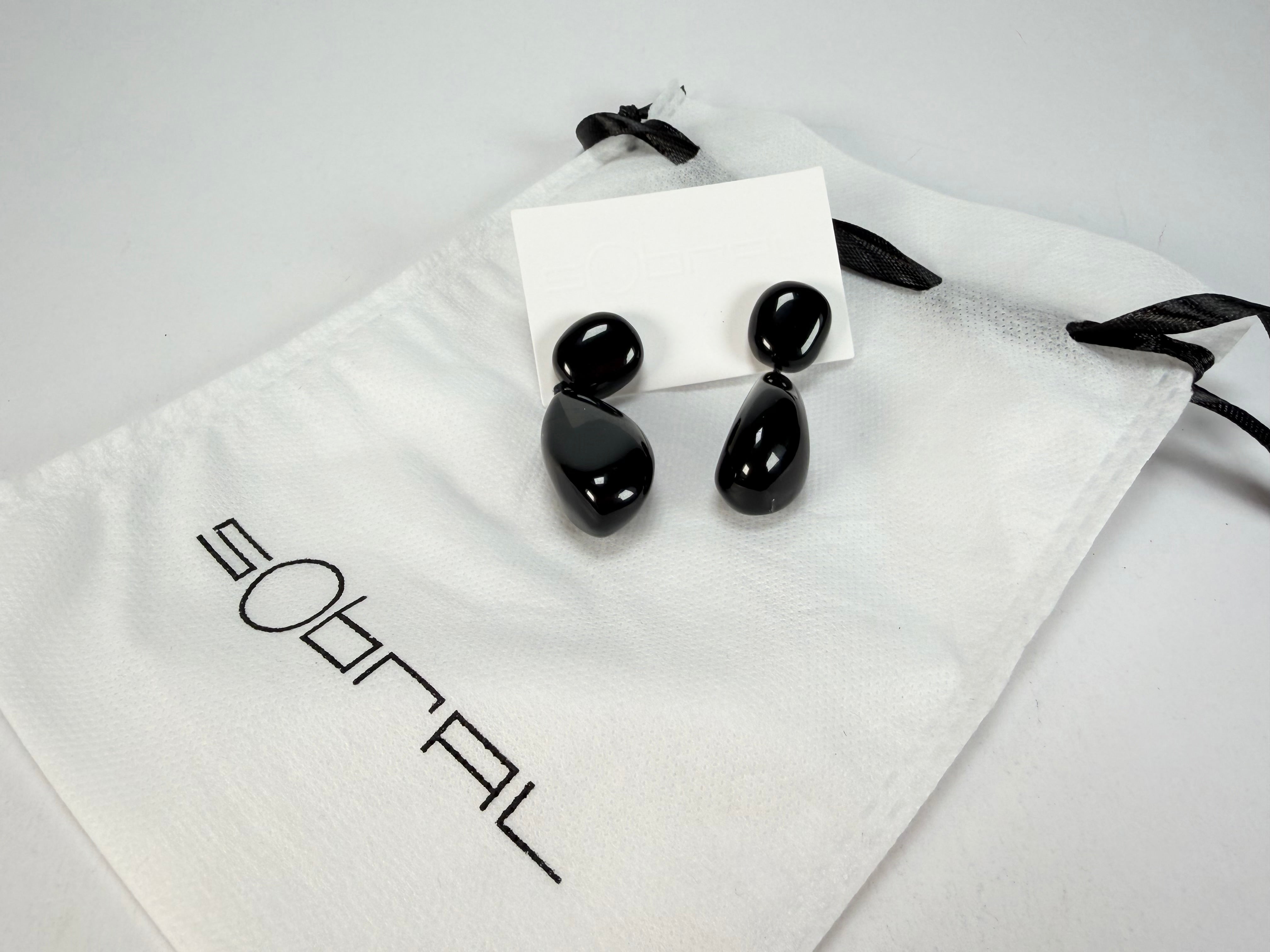 Sobral - Preto "Clave Efeitos" Black Resin Earrings ( 004606 )