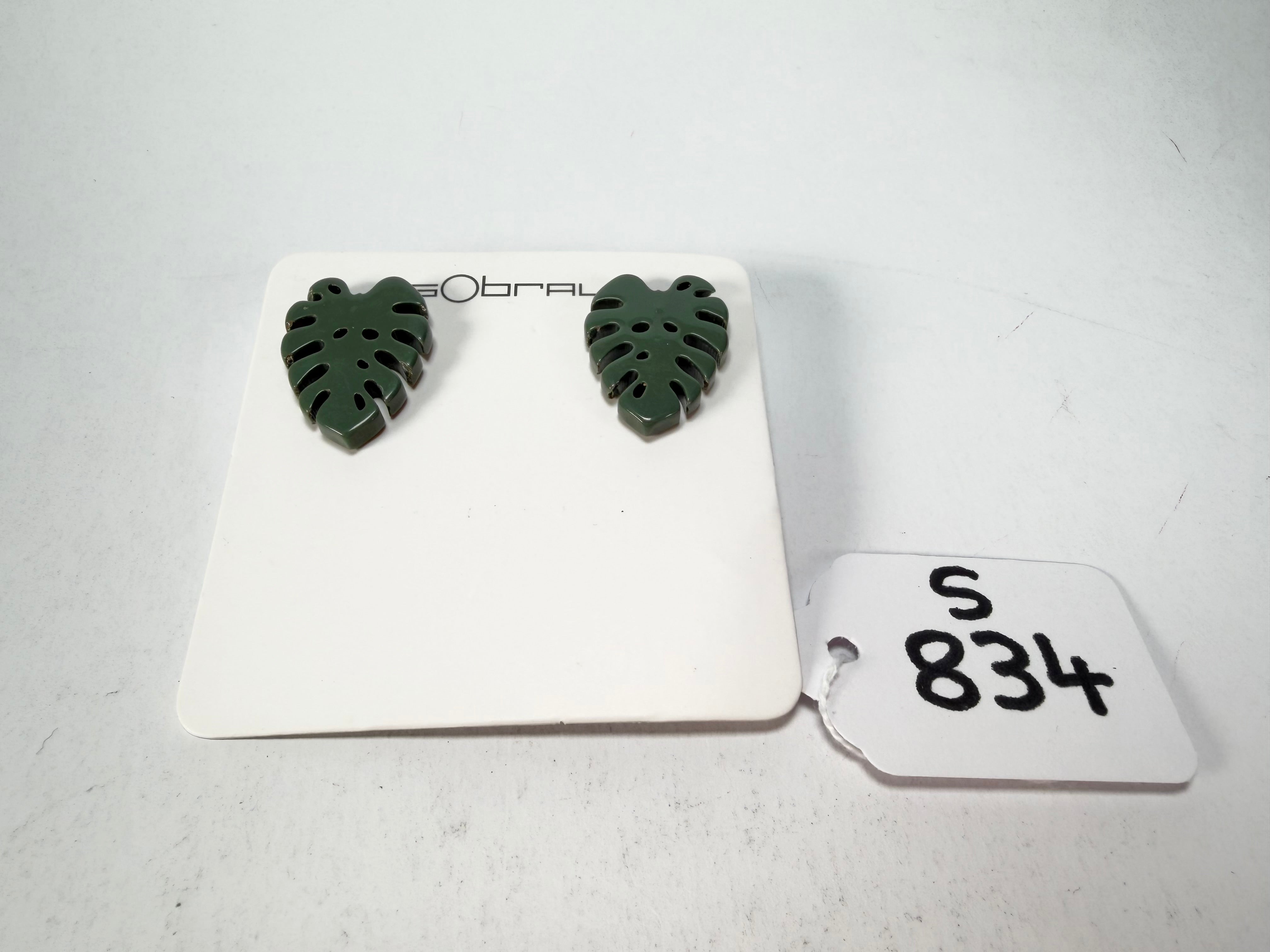 Sobral - Costela de Adão "Leaf" Resin Earrings ( 005526 )