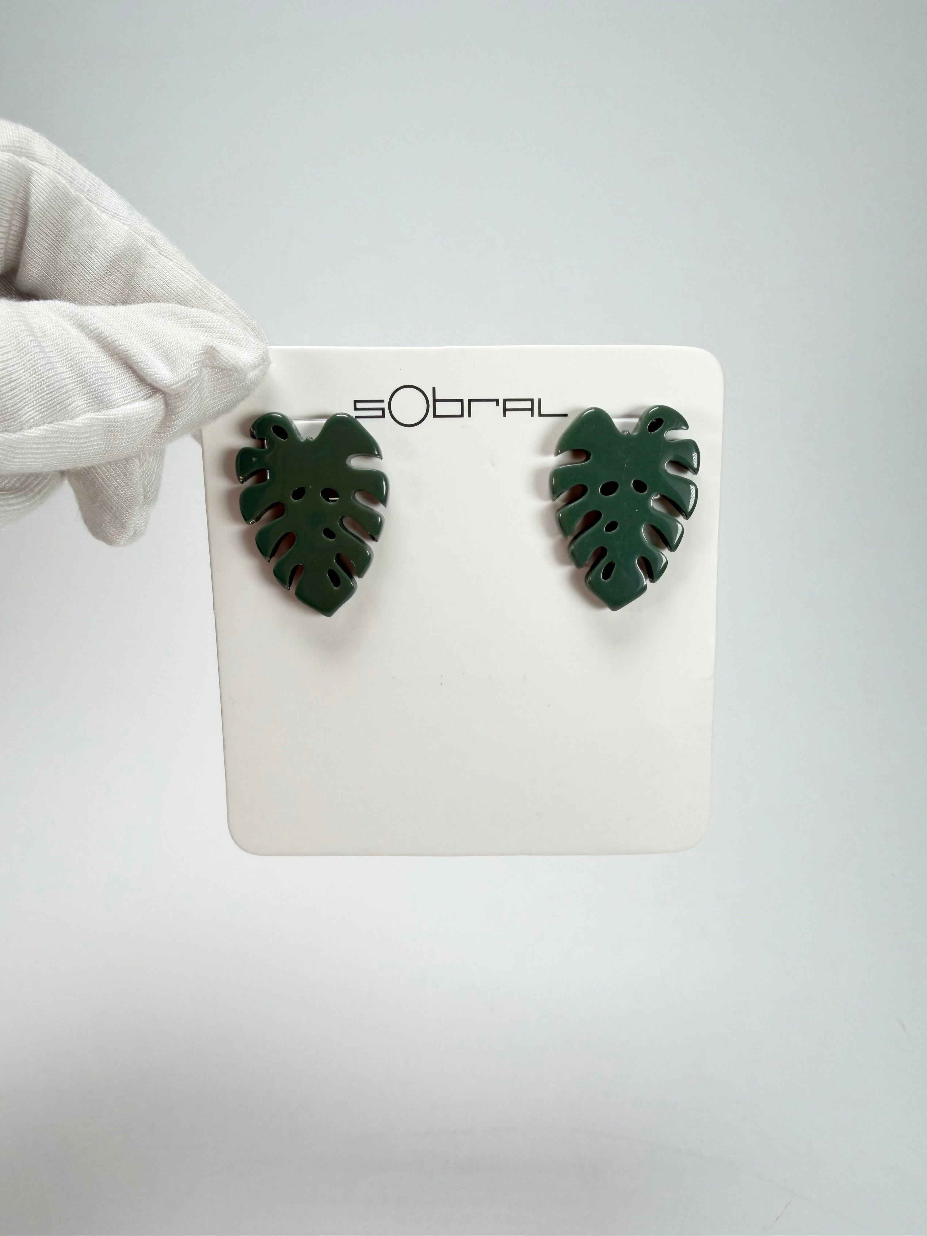 Sobral - Costela de Adão "Leaf" Resin Earrings ( 005526 )
