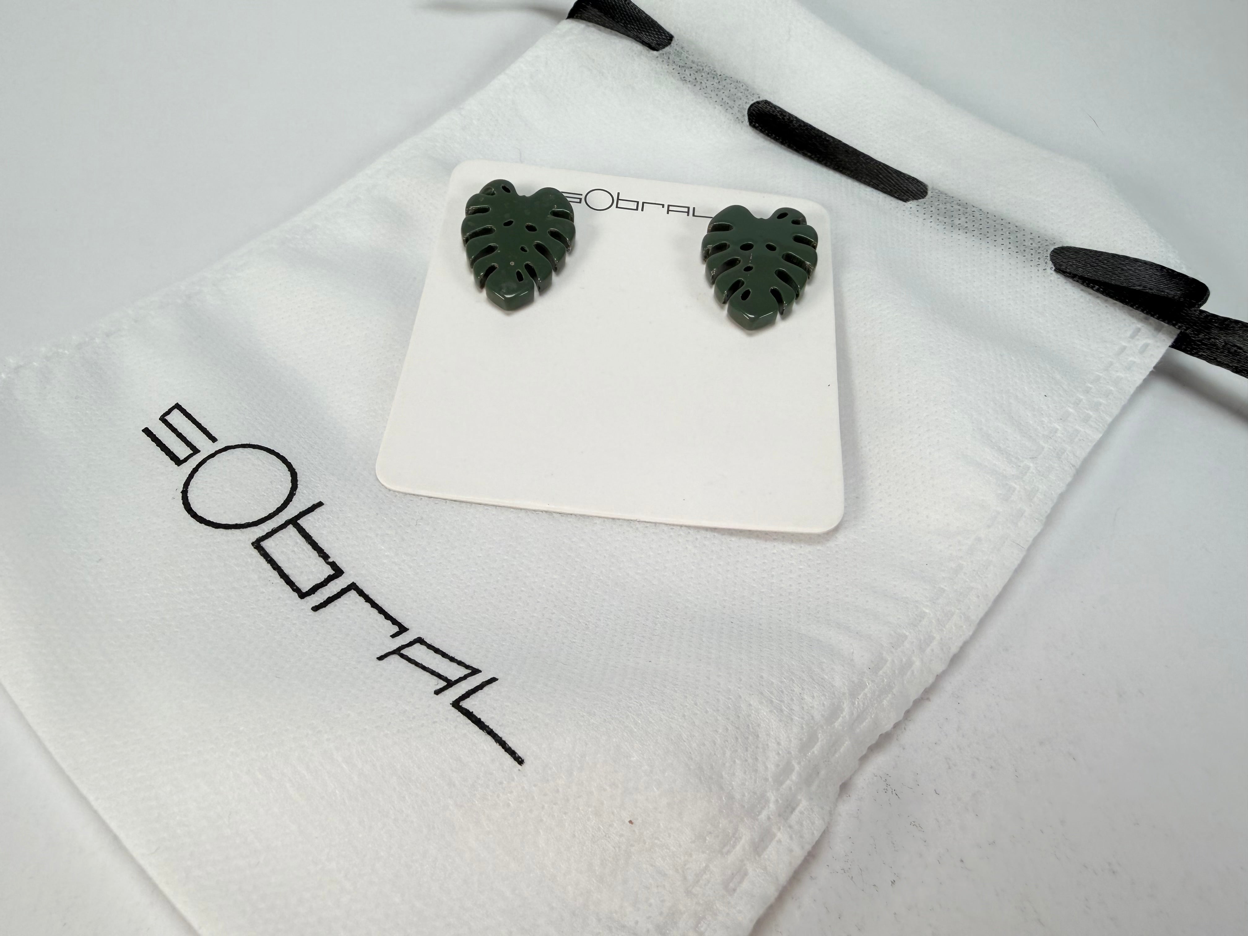 Sobral - Costela de Adão "Leaf" Resin Earrings ( 005526 )