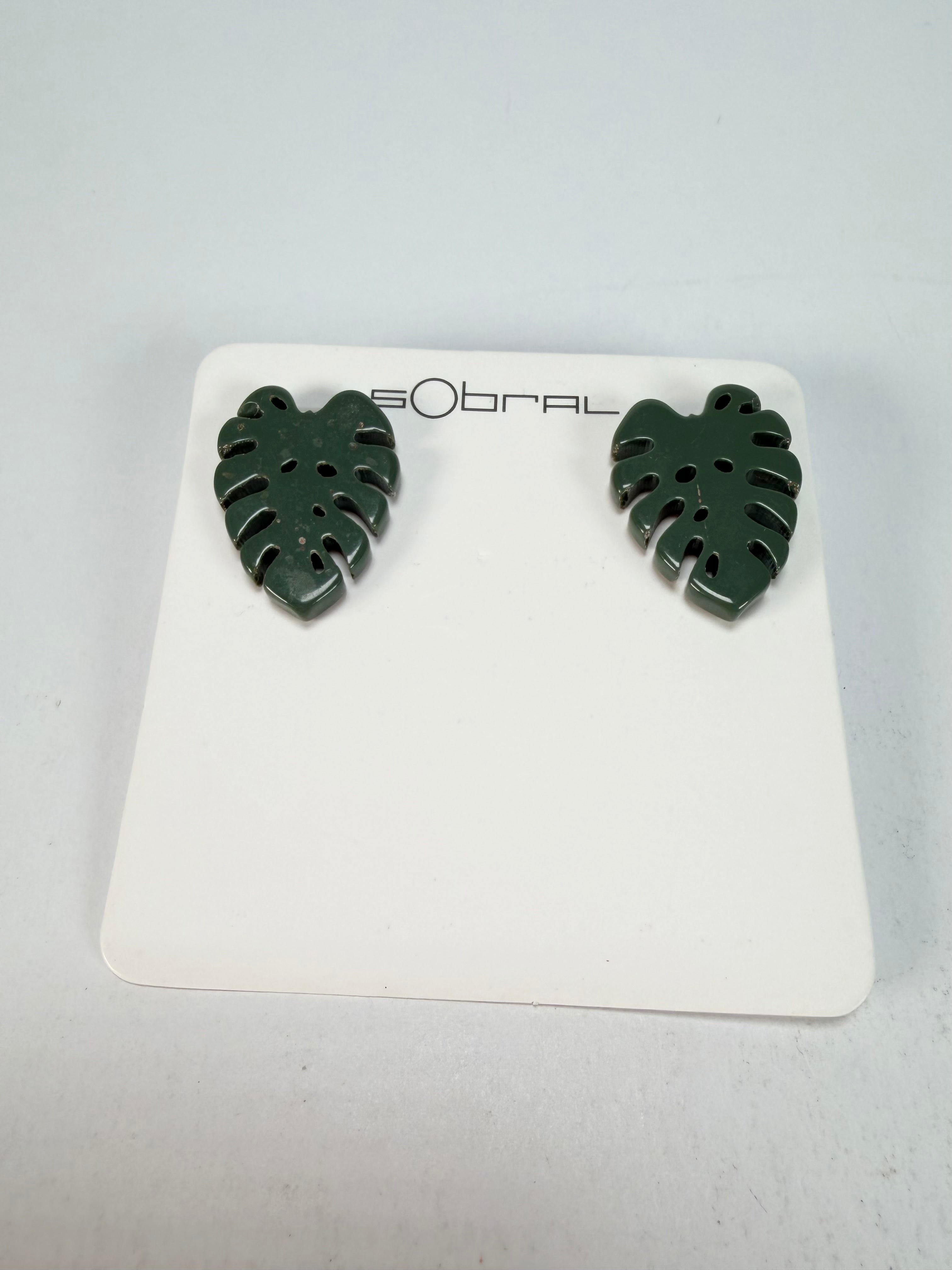 Sobral - Costela de Adão "Leaf" Resin Earrings ( 005526 )