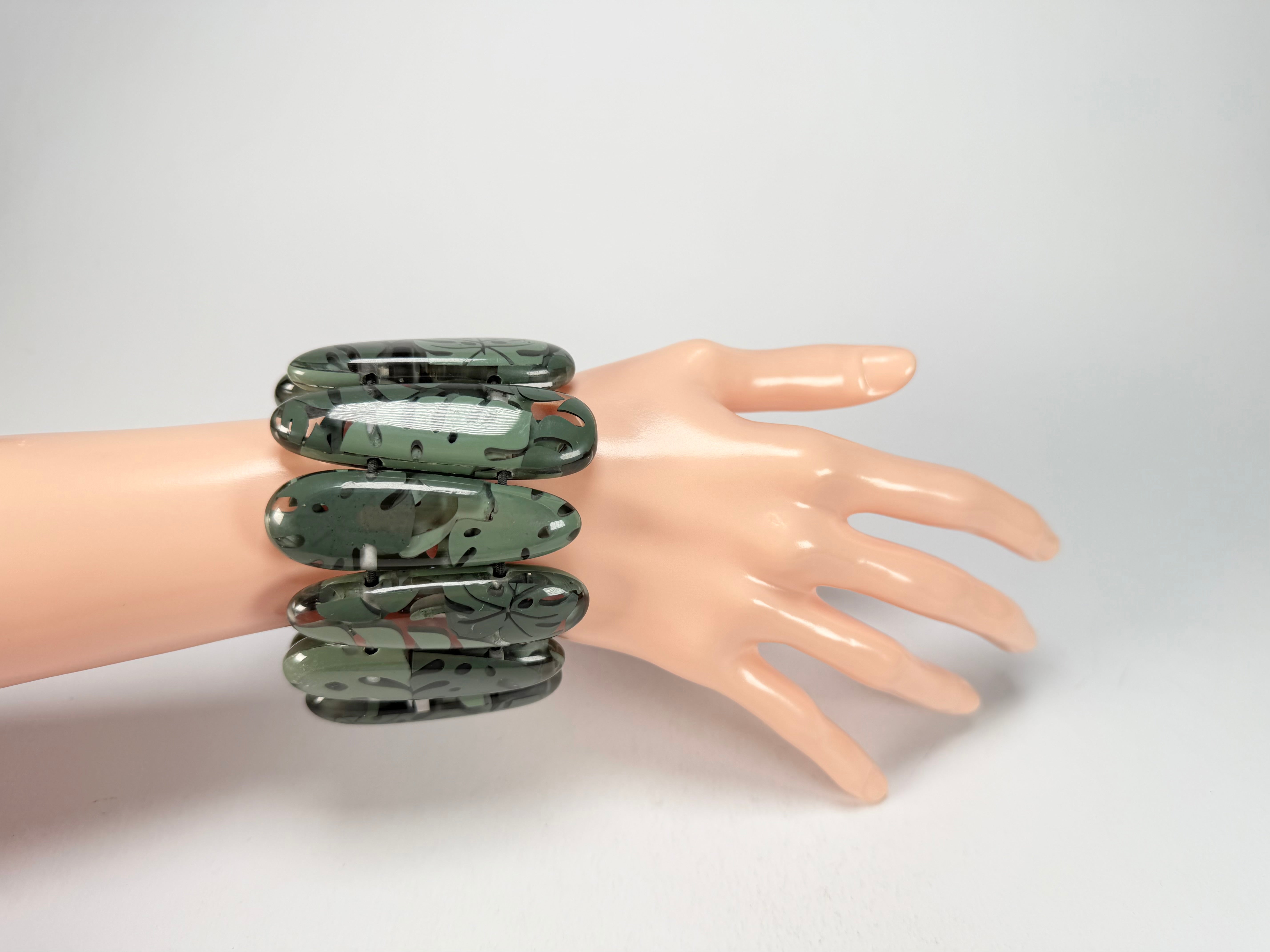 Sobral - Costela de Adão "Leaf" Elasticated Resin Bracelet ( 005520 )