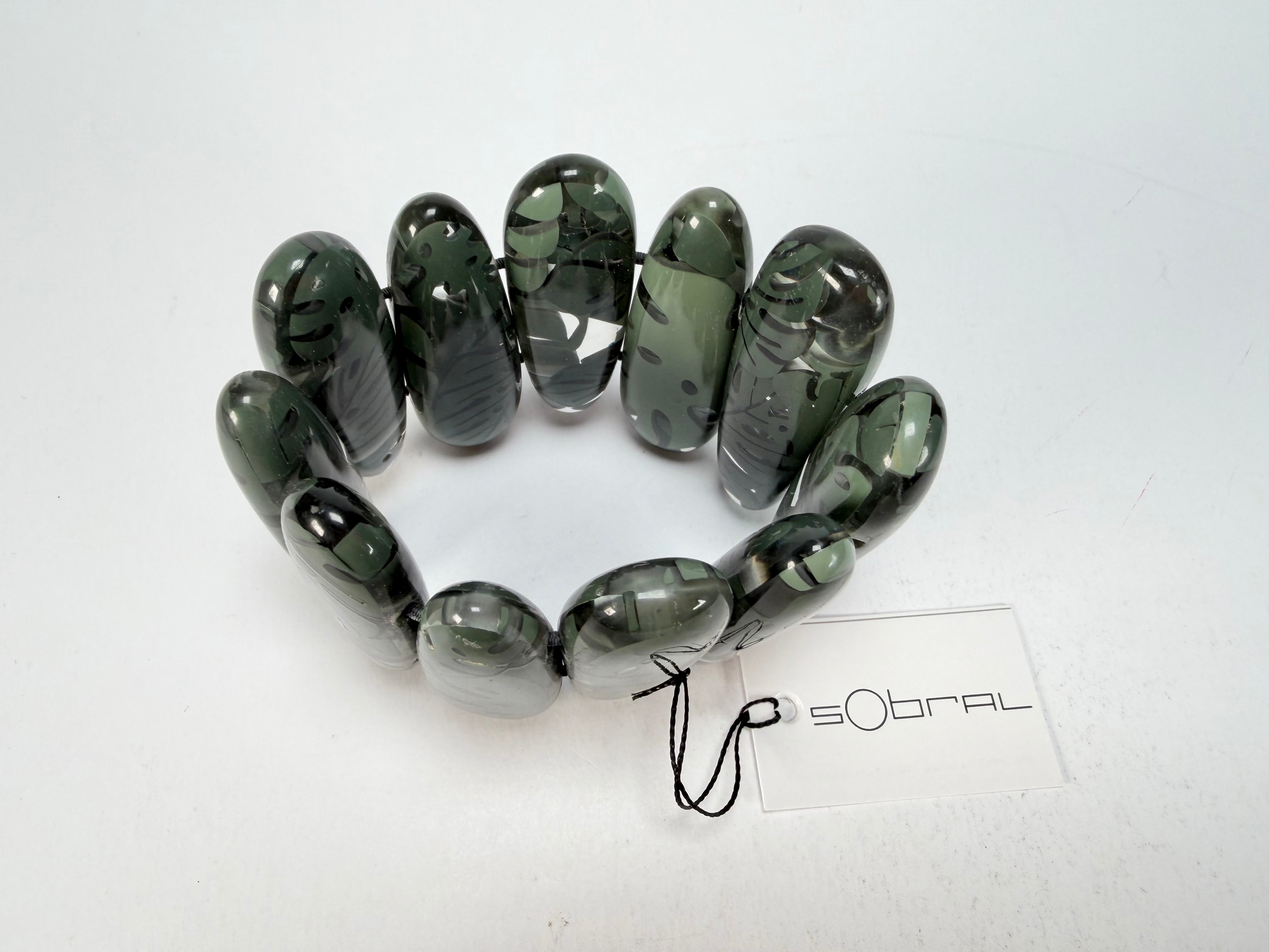 Sobral - Costela de Adão "Leaf" Elasticated Resin Bracelet ( 005520 )