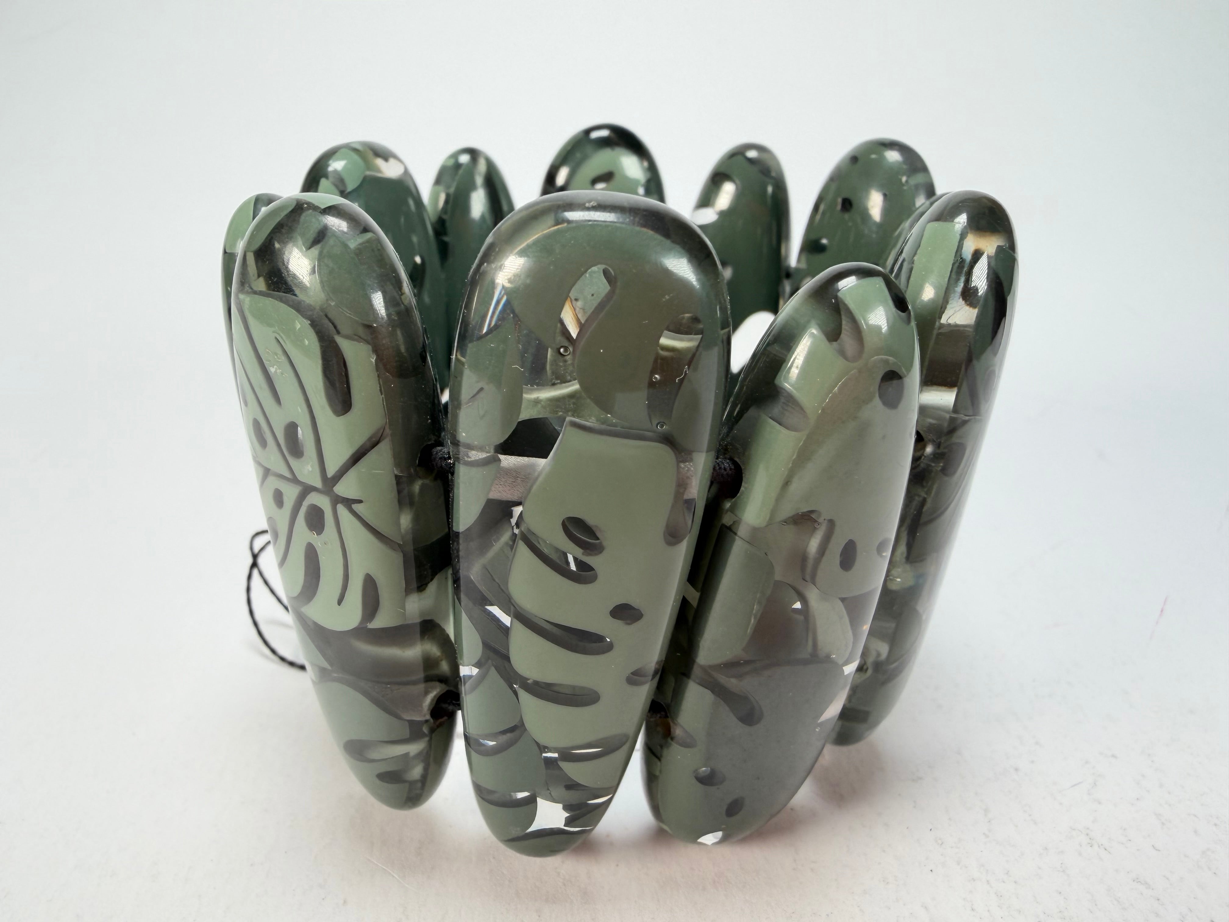 Sobral - Costela de Adão "Leaf" Elasticated Resin Bracelet ( 005520 )