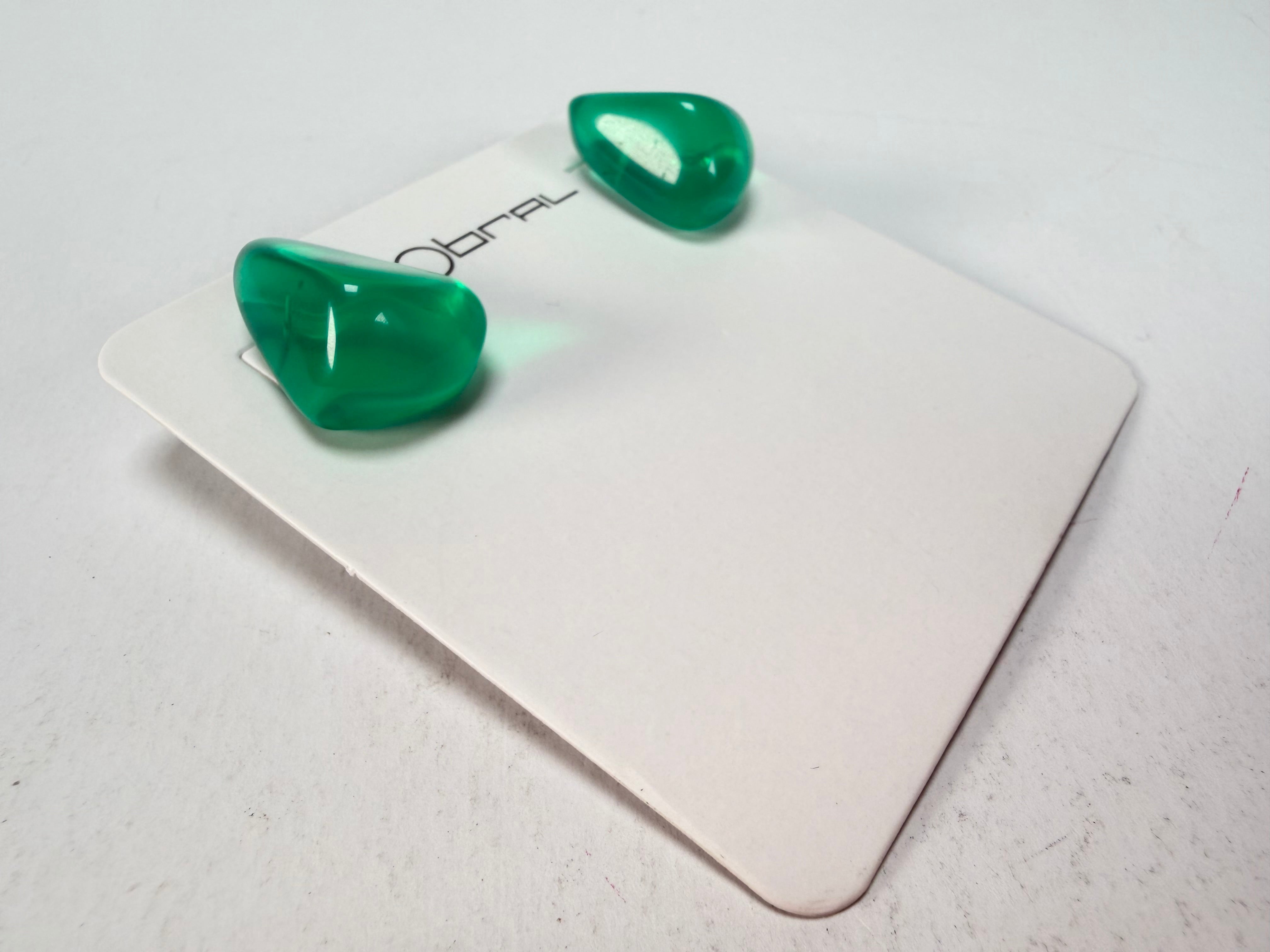 Sobral - Mix 2023 "Pequeno Diamante" Green Cristal Resin Earrings ( 003600 )