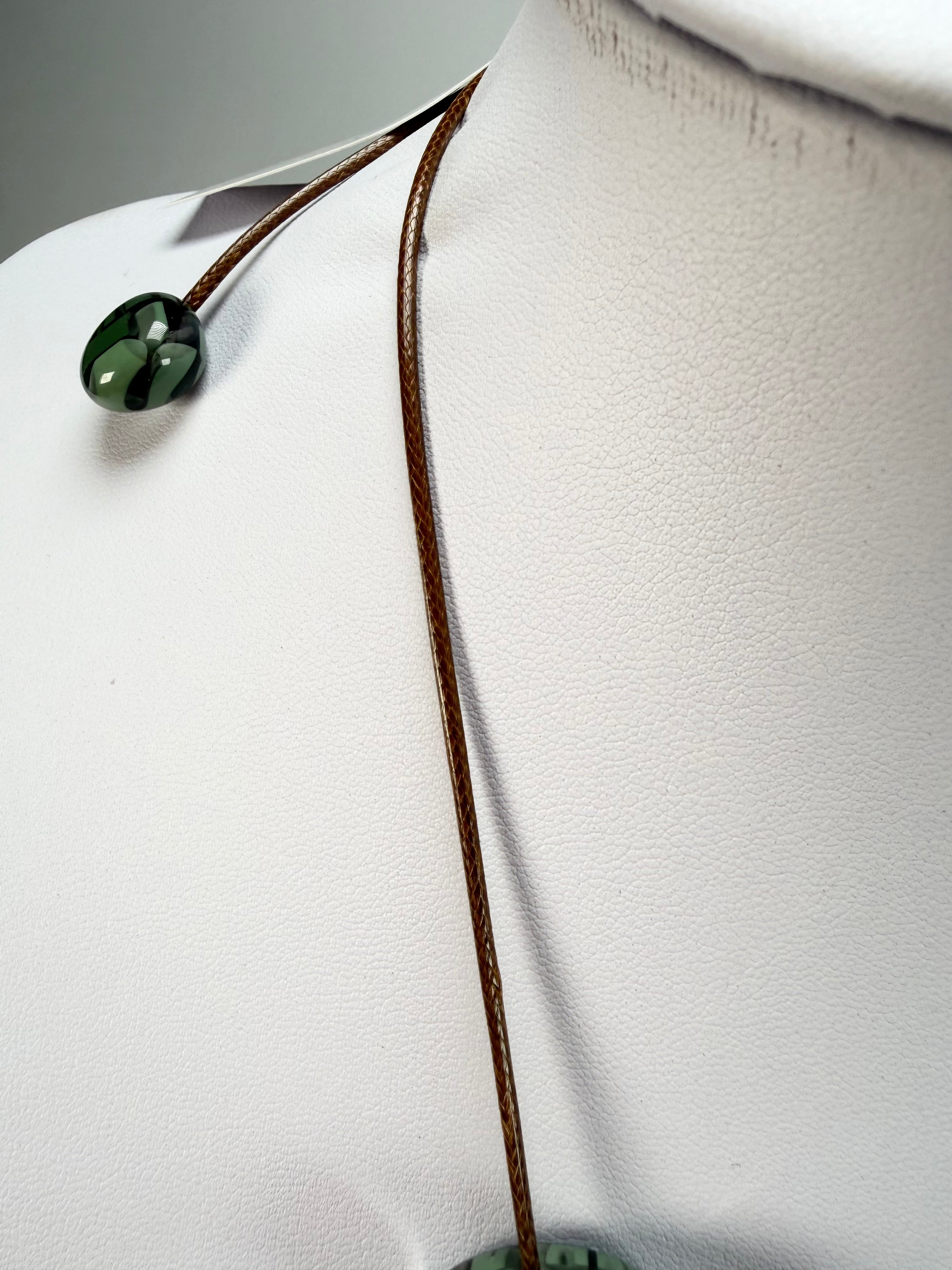 Sobral - Costela de Adão "Leaf" Resin Necklace ( 005527 )