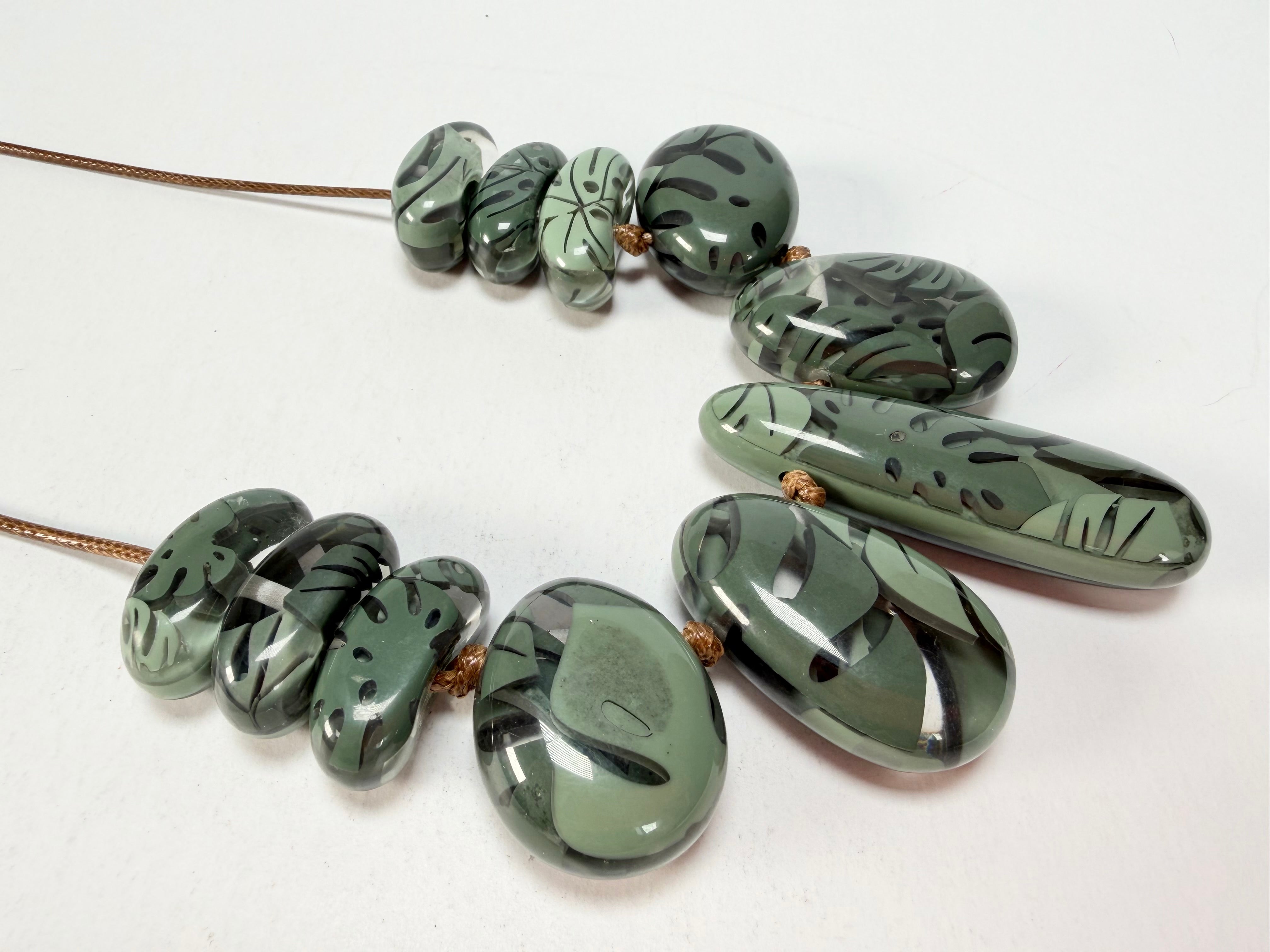 Sobral - Costela de Adão "Leaf" Resin Necklace ( 005527 )