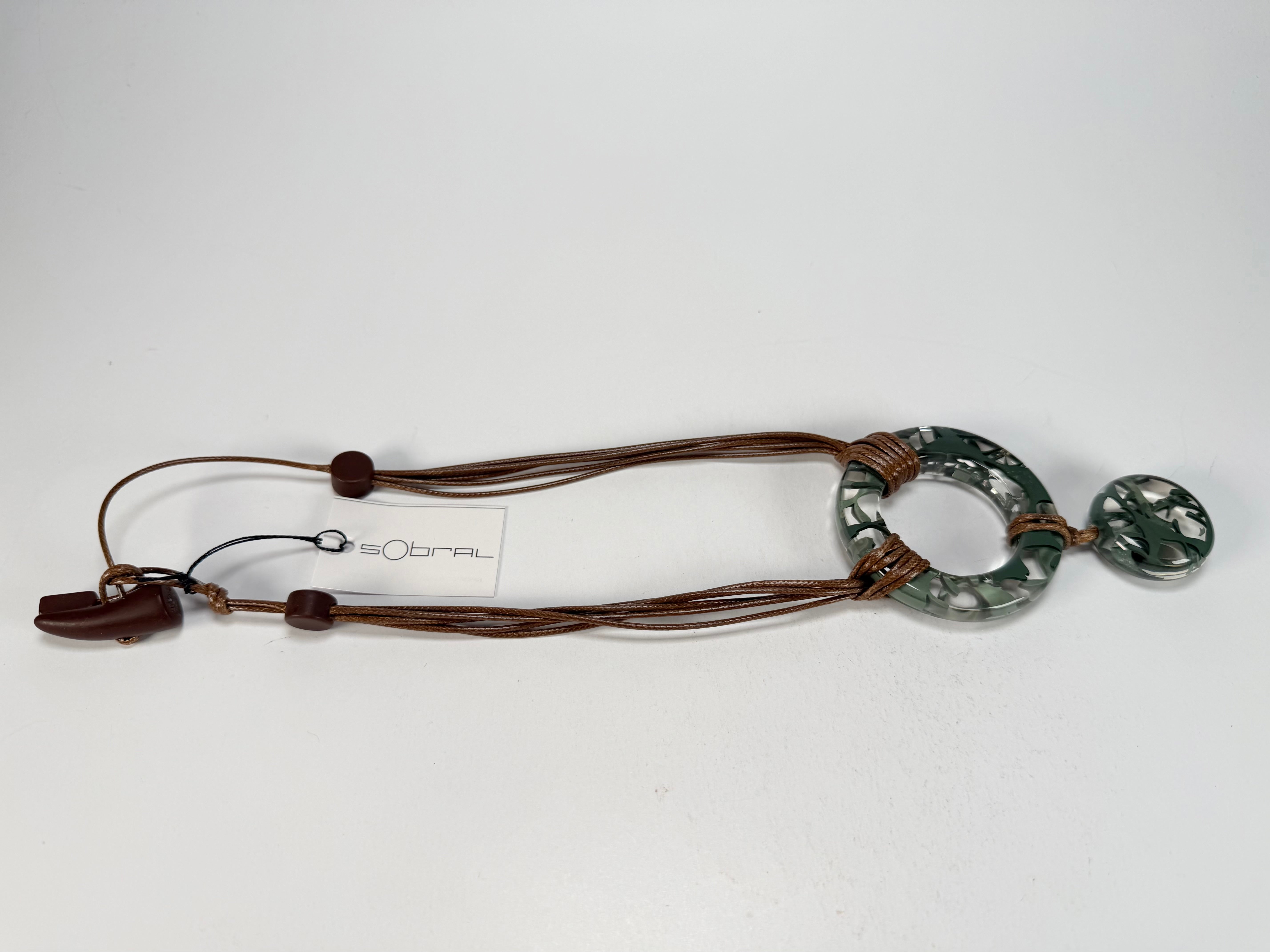 Sobral - Costela de Adão "Adão" Resin Necklace ( 005532 )