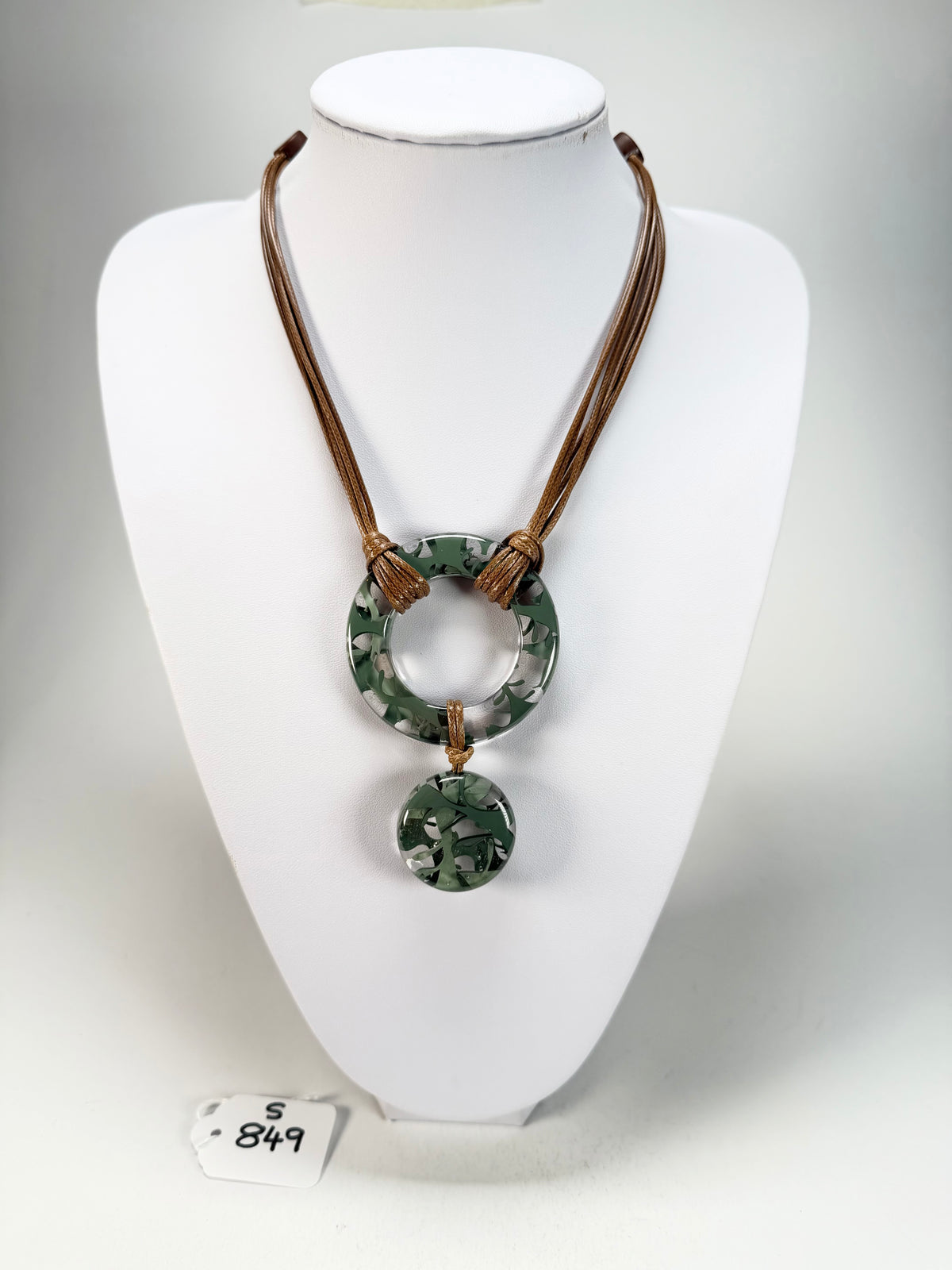 Sobral - Costela de Adão "Adão" Resin Necklace ( 005532 )